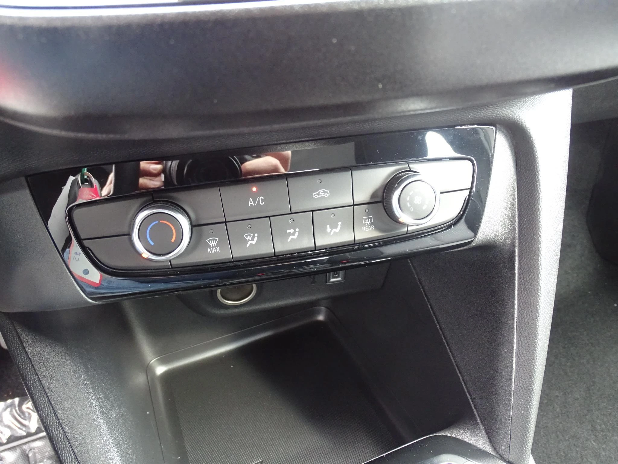 Opel-Corsa-image-16