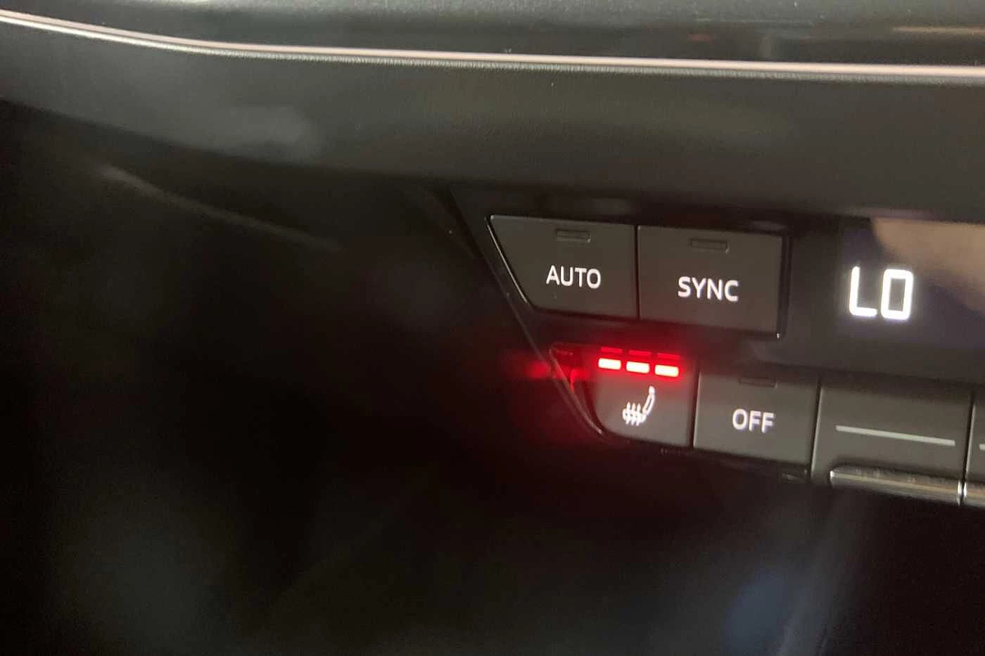 Audi-Q4 Sportback e-tron-image-18
