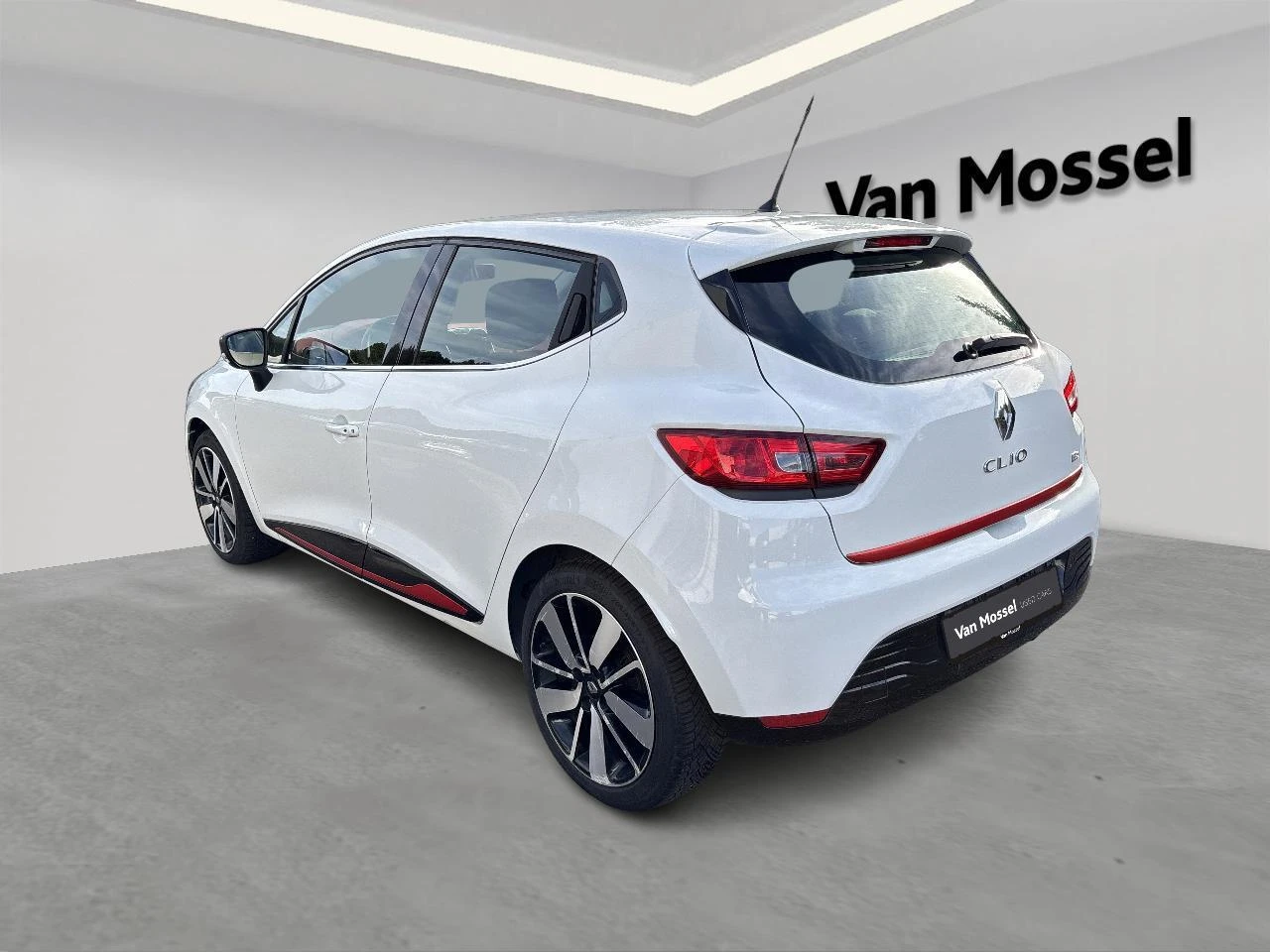 Renault-Clio-image-5