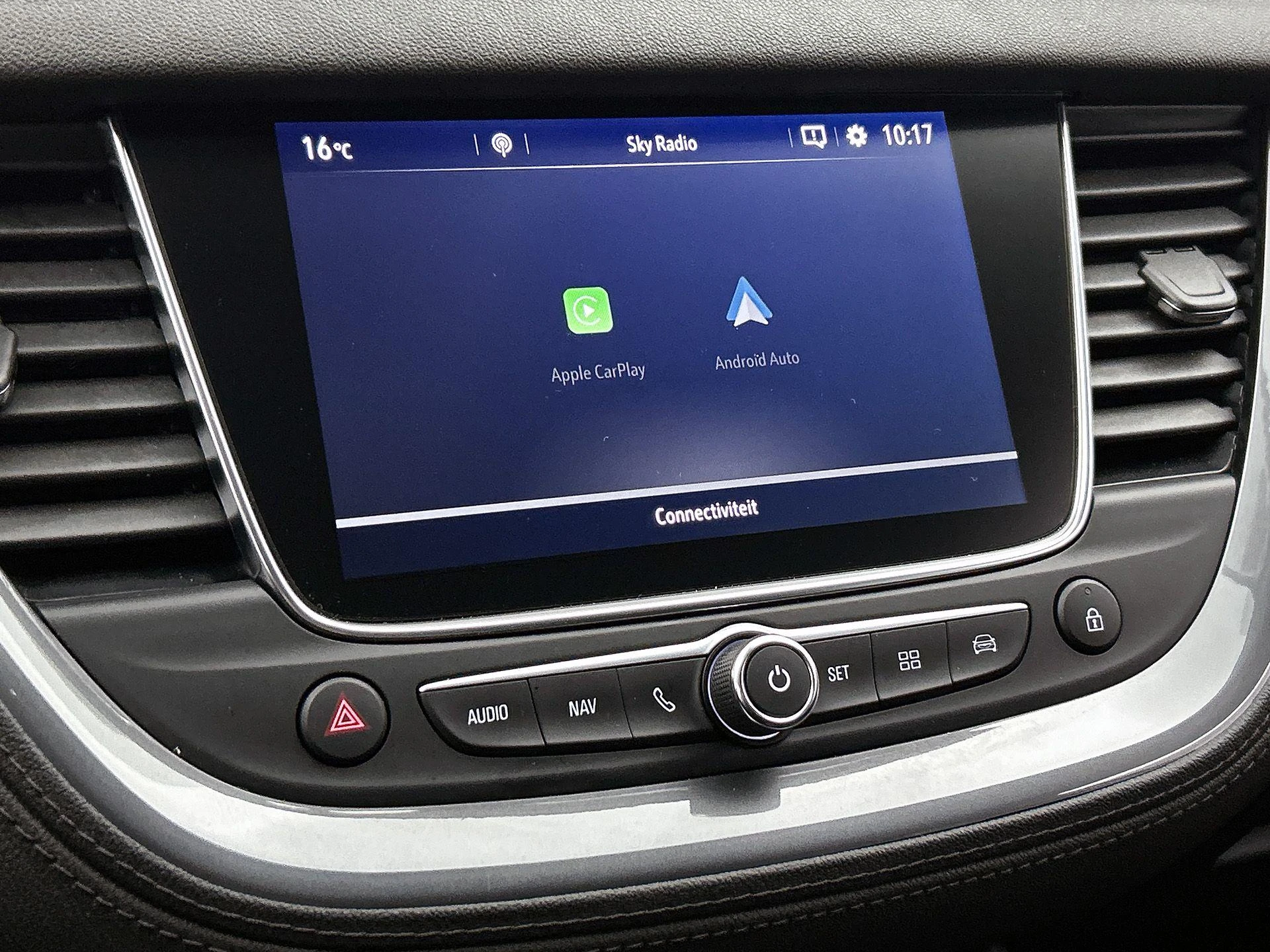 Opel-Grandland X-image-13