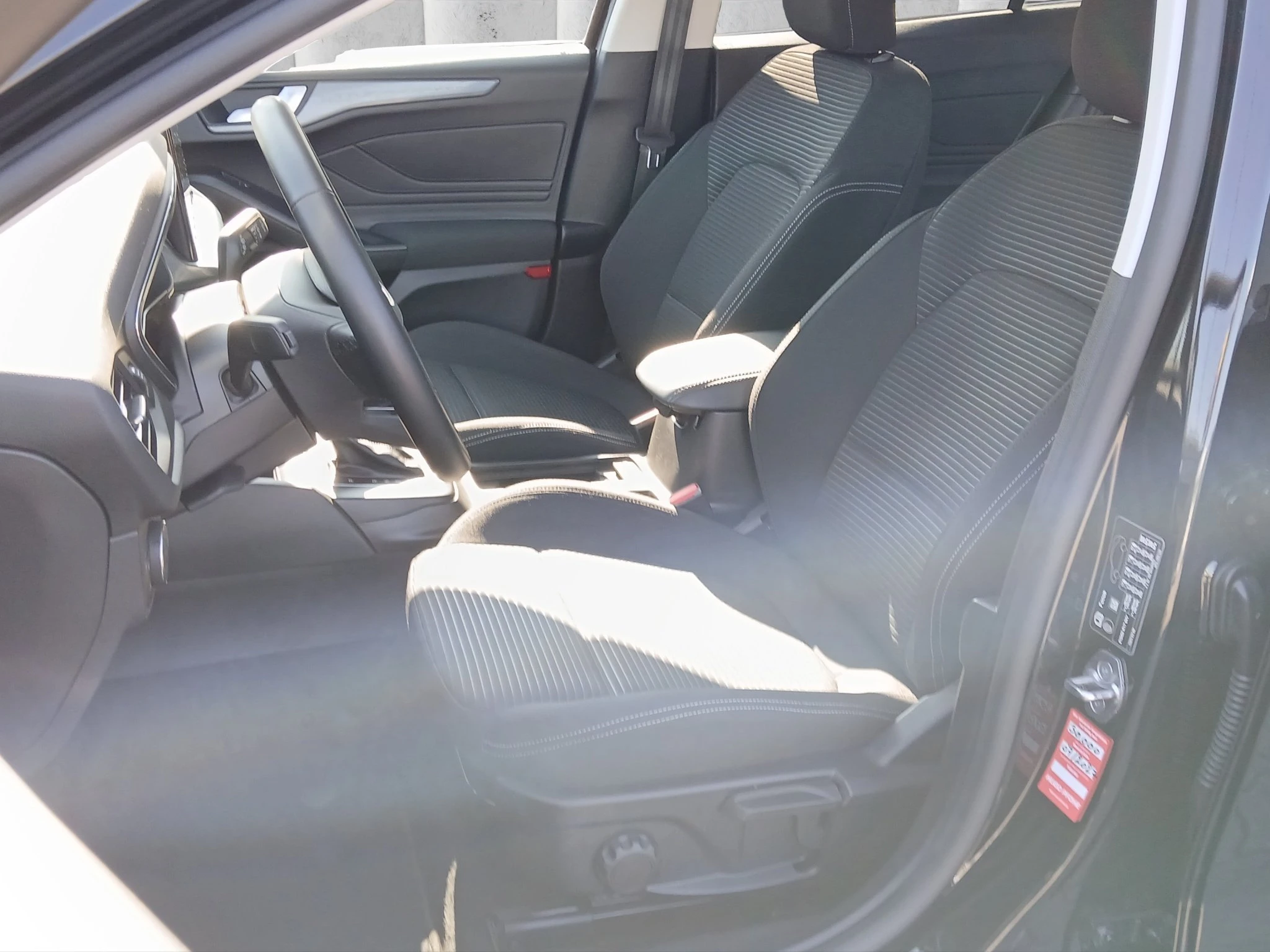 Ford-Focus-image-9