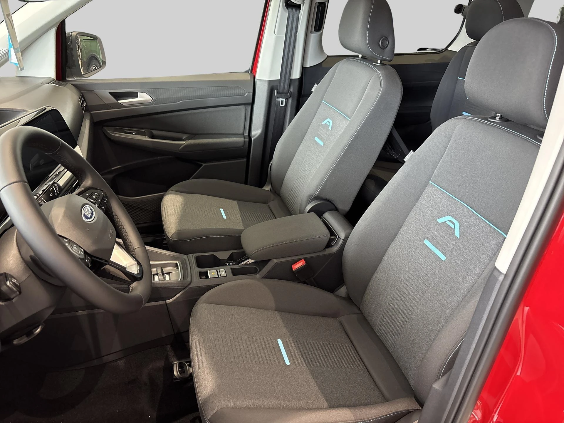 Ford-Tourneo Connect-image-7