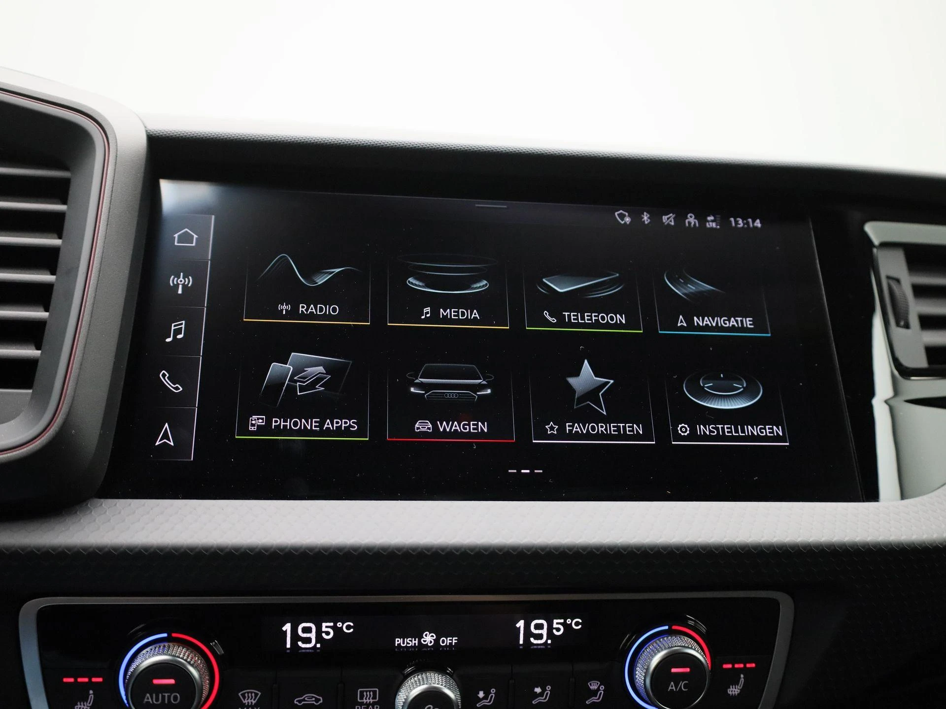 Audi-A1 Sportback-image-24