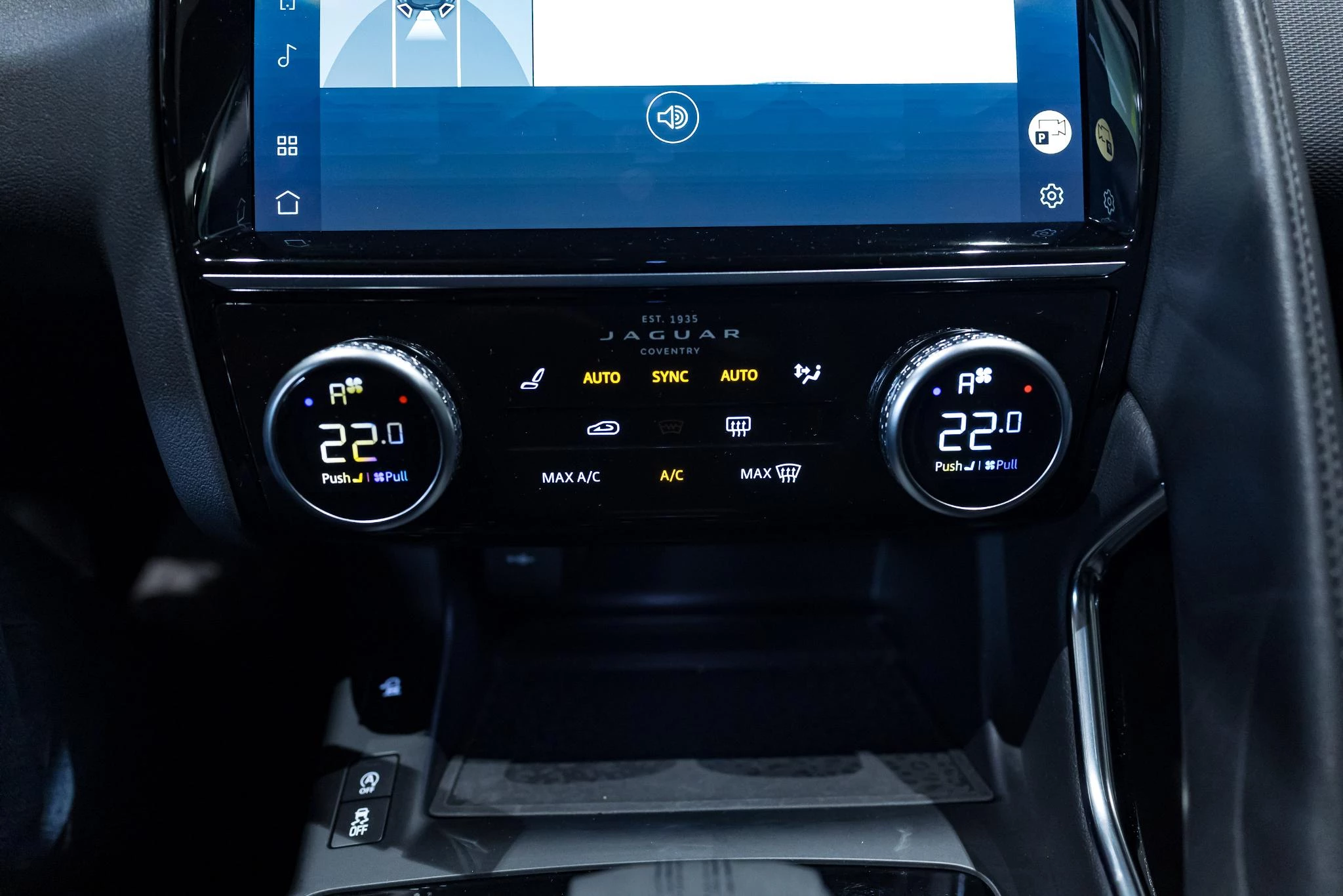 Jaguar-E-PACE-image-30