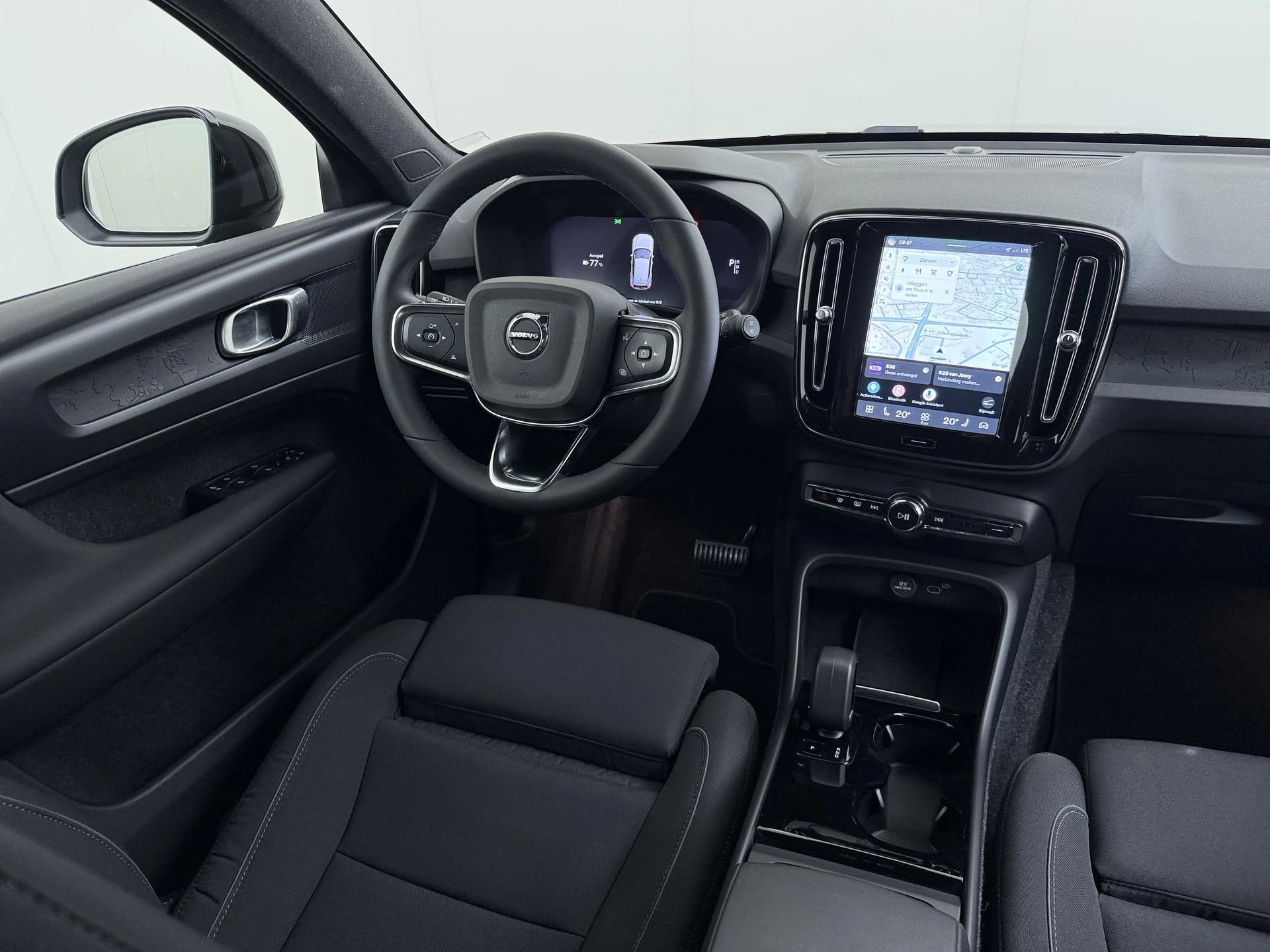 Volvo-XC40-image-18
