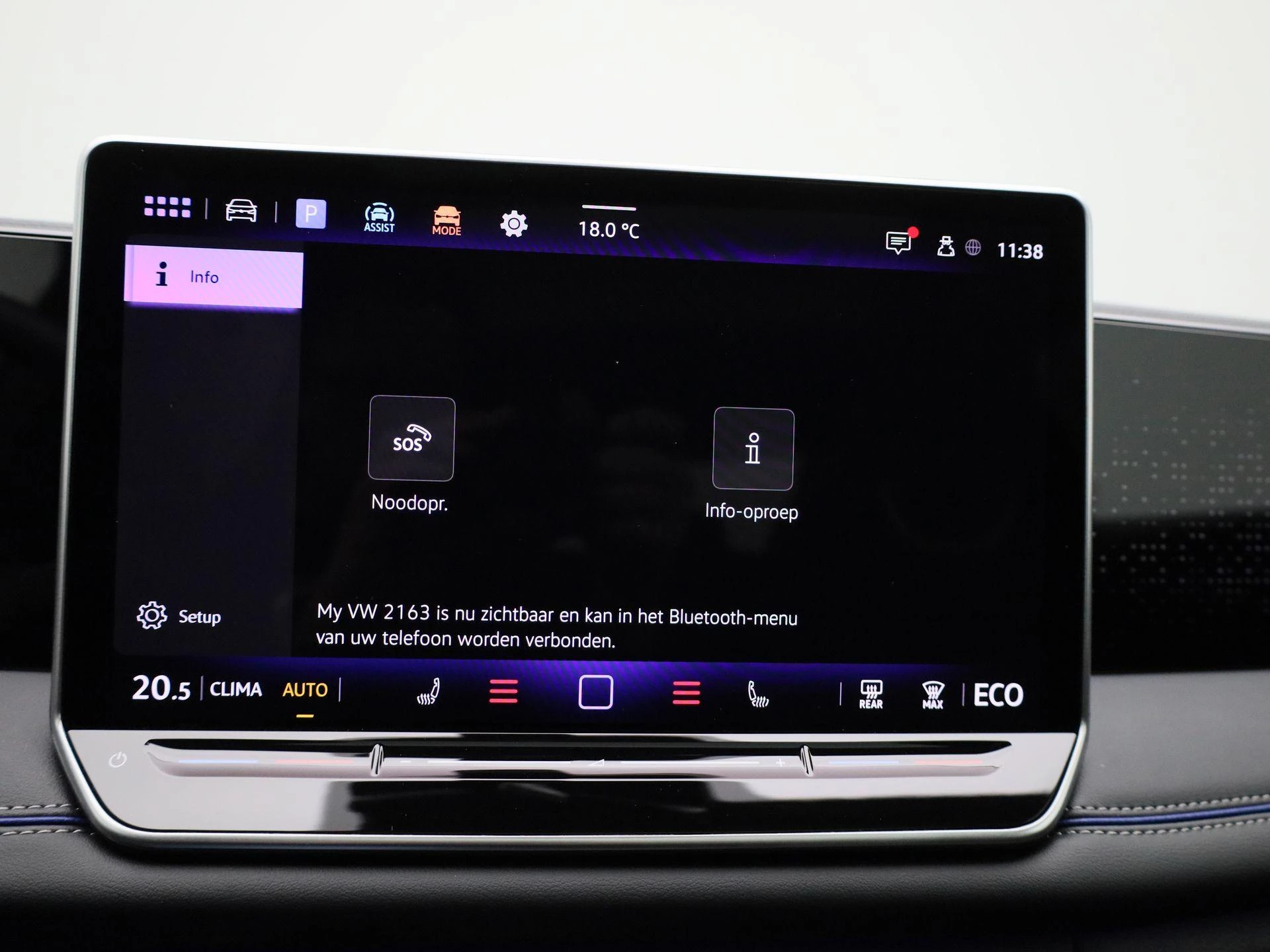 Volkswagen-Tiguan-image-24