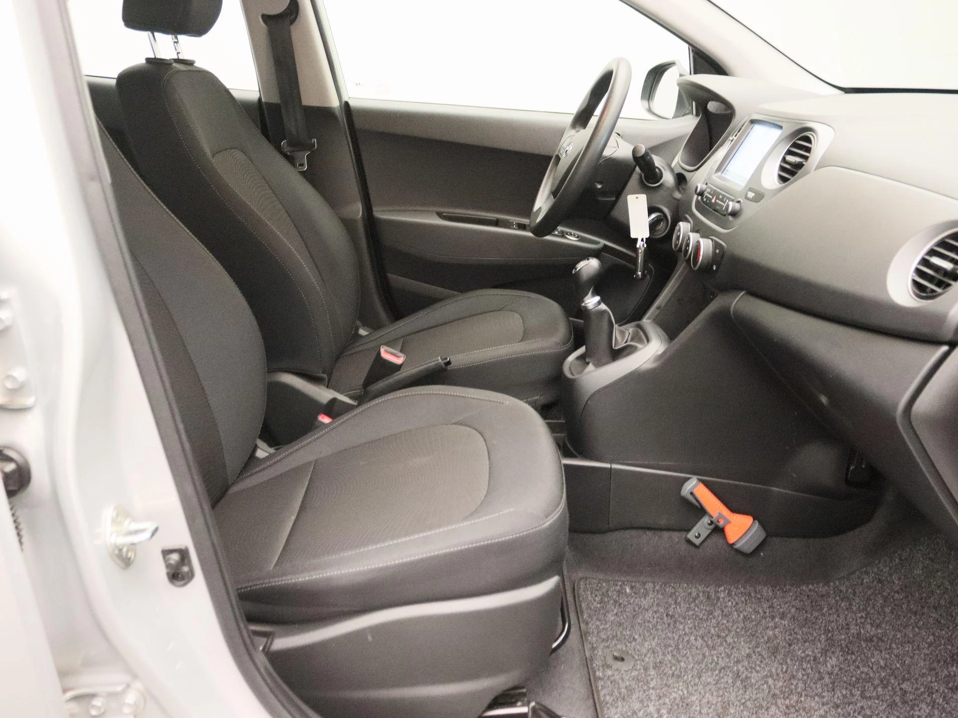 Hyundai-i10-image-23