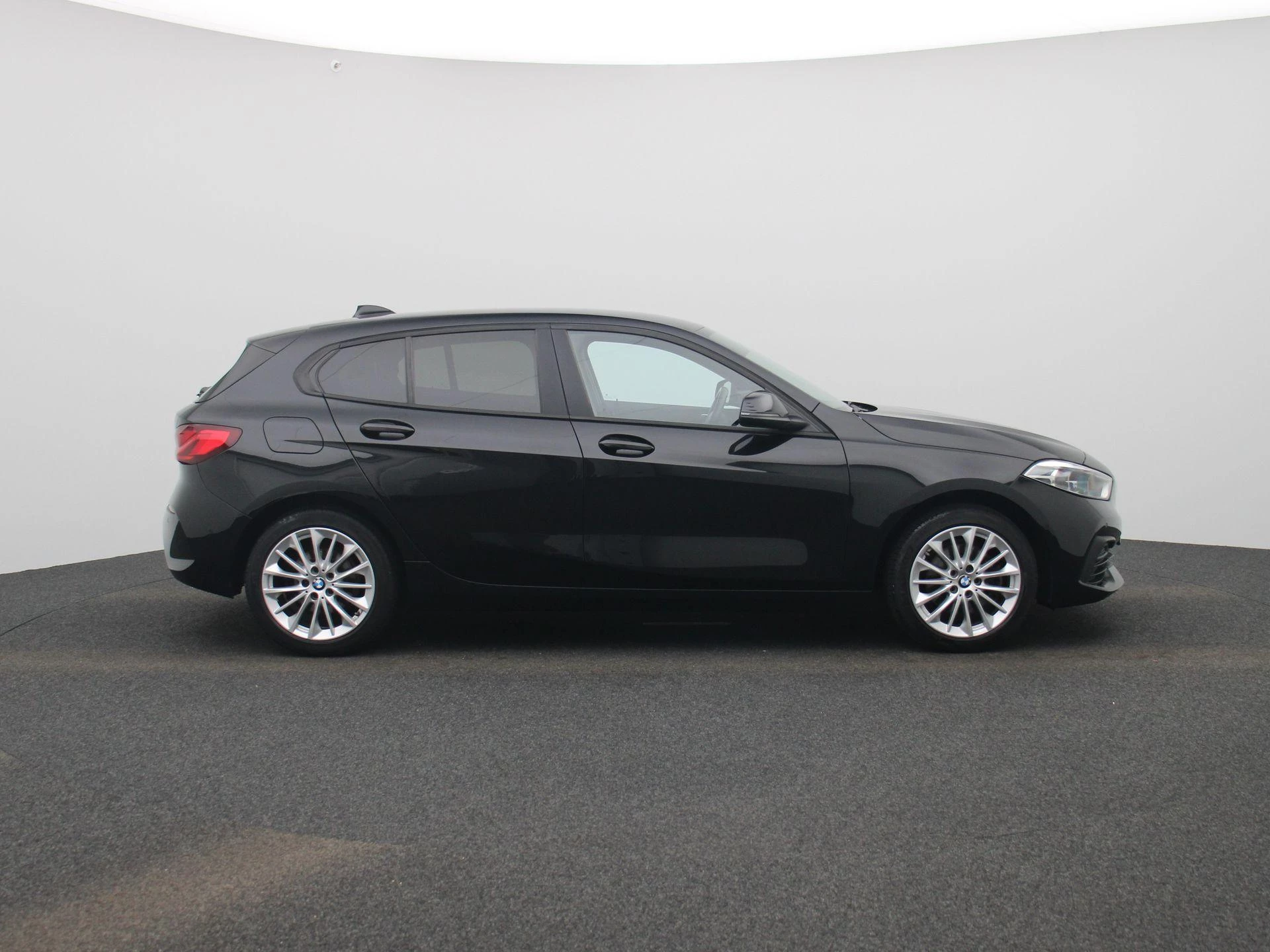 BMW 1 Reeks Hatch 118iA (100 kW)