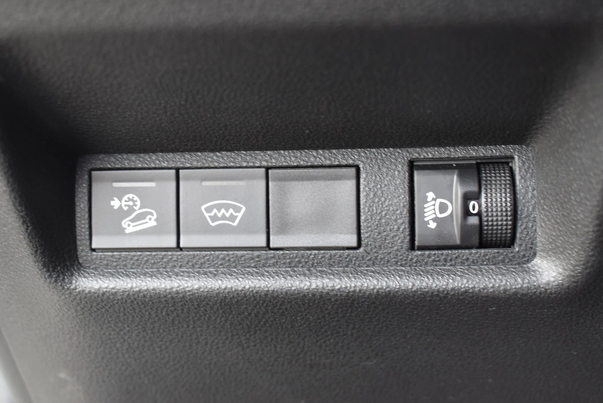 Jeep-Avenger-image-17