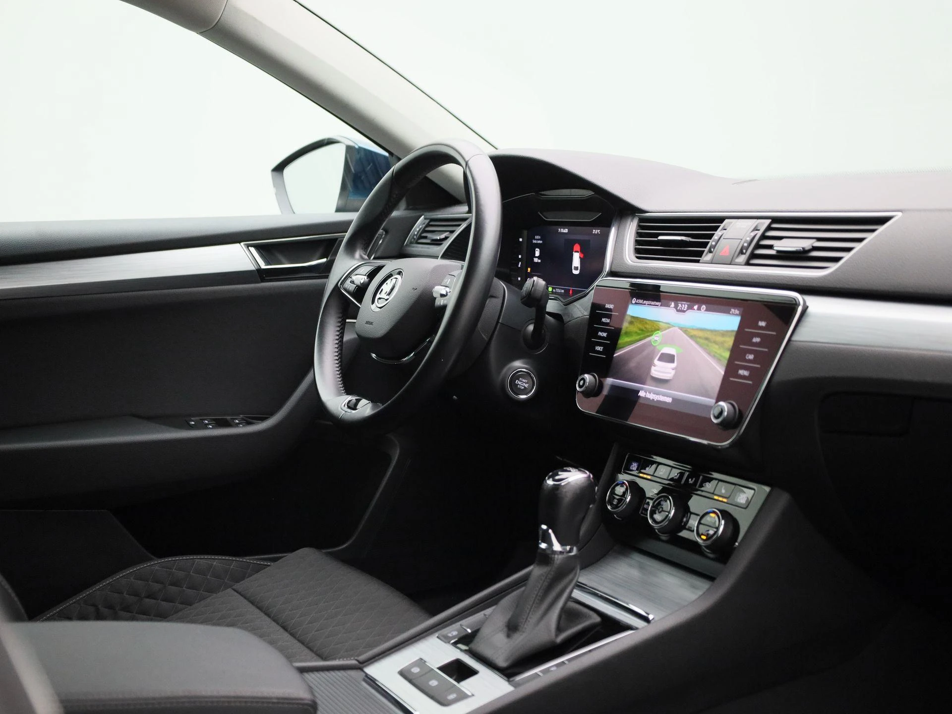 Škoda-Superb-image-35