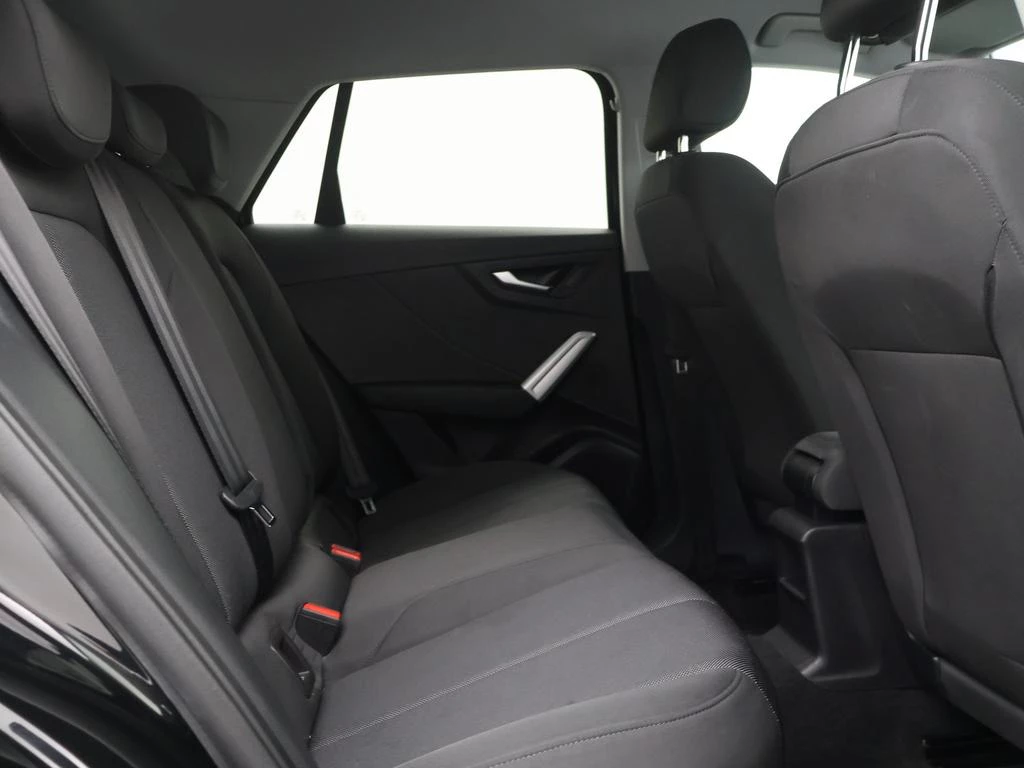 Audi Q2 Business Edition S-LINE 35TFSI 150PK *AUTOMAAT*NAVI*BLTH*CRUISE*PDC*ZETELVERWARMING*...