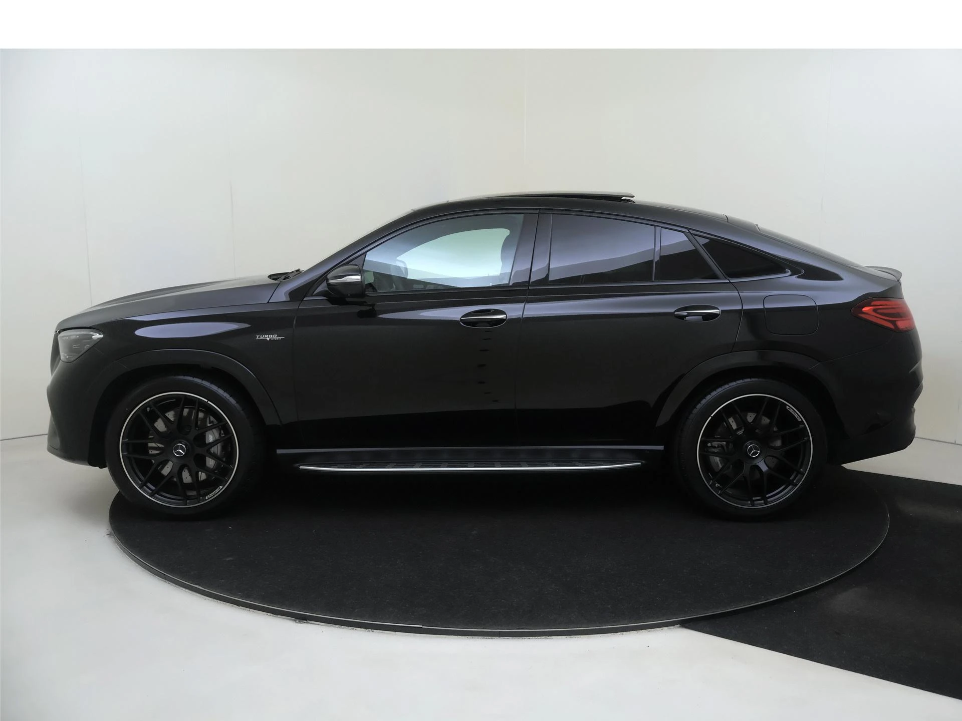 Mercedes-Benz-GLE-image-7