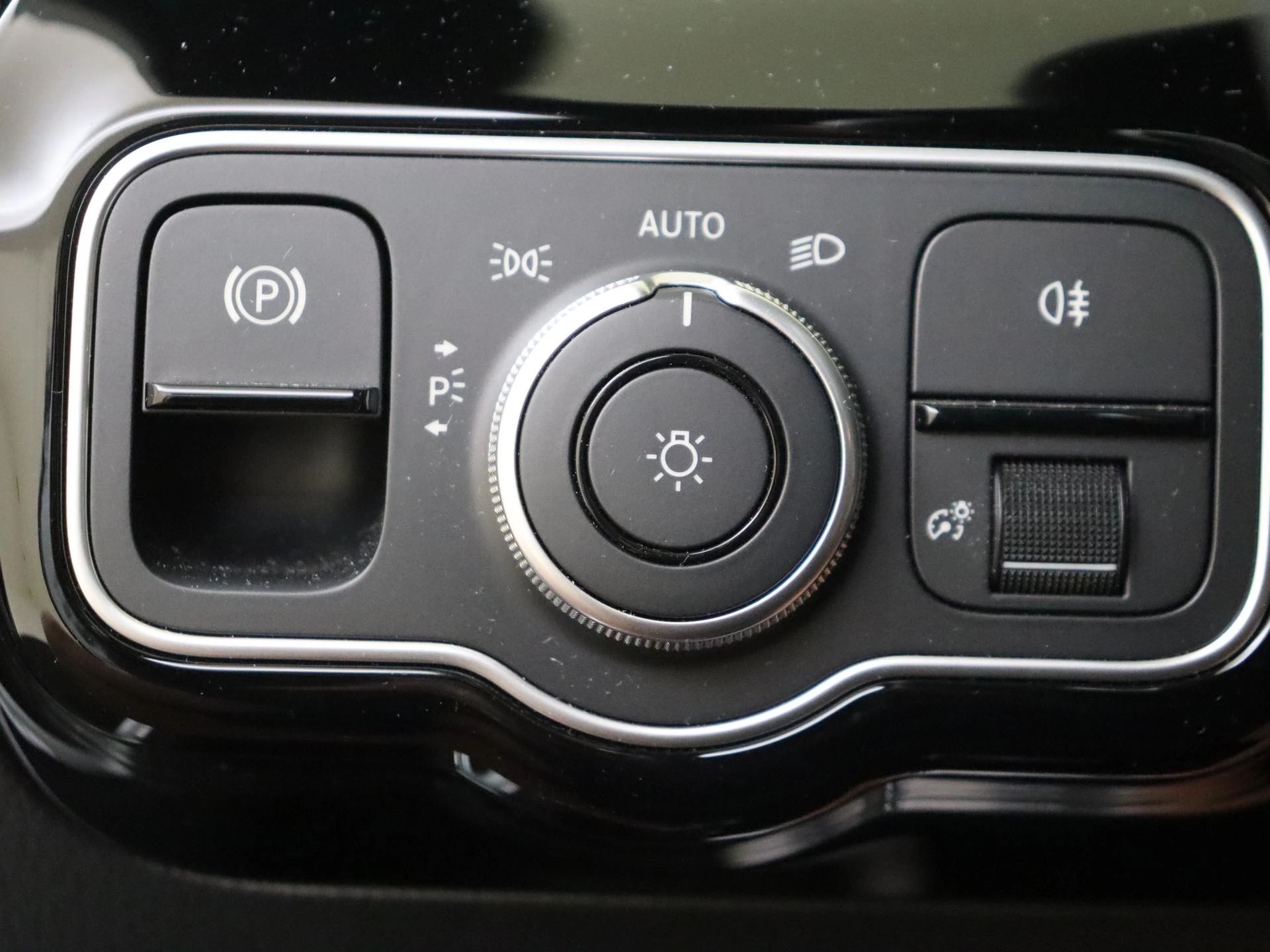 Mercedes-Benz-A-Klasse-image-24