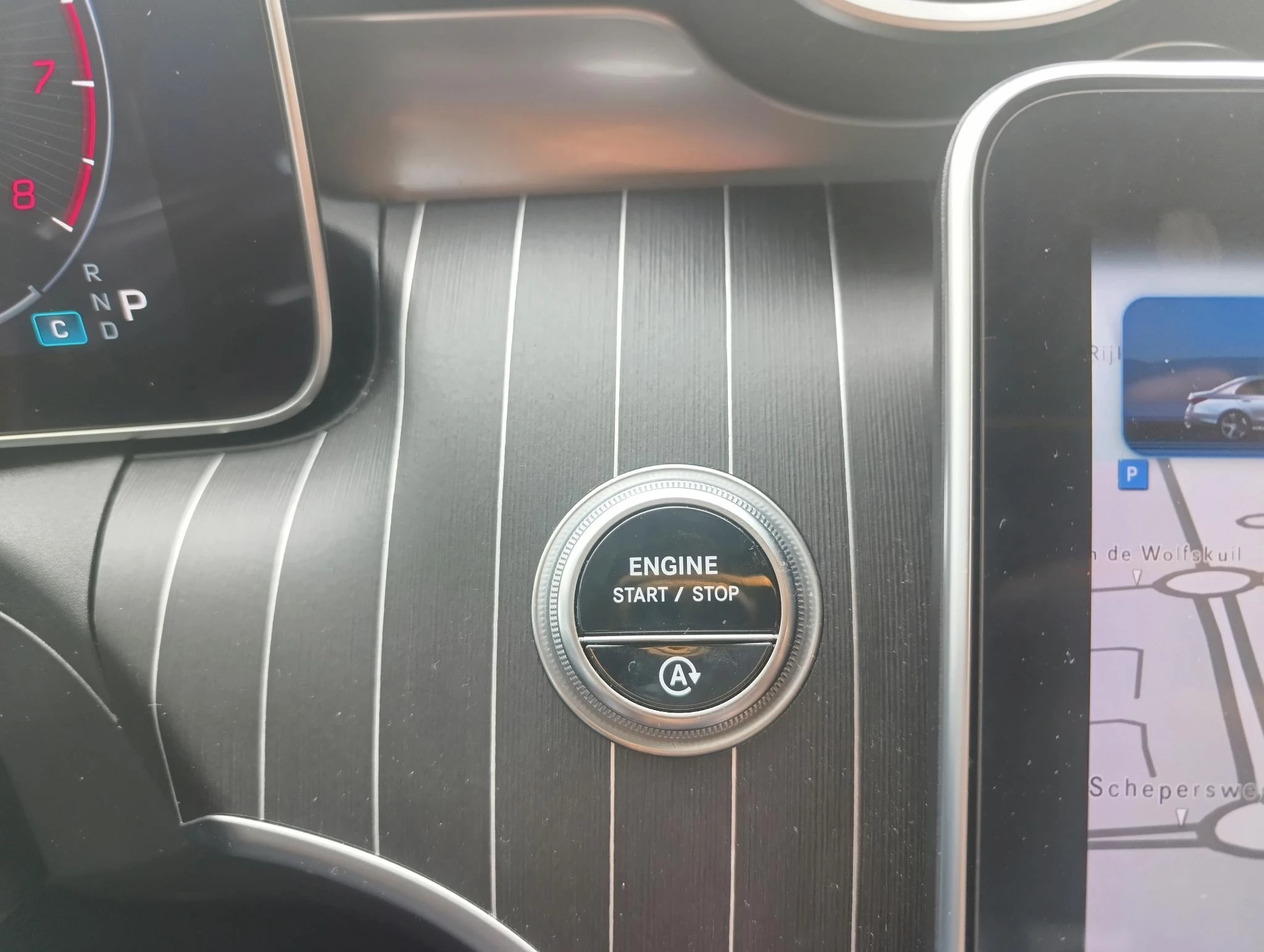 Mercedes-Benz-C-Klasse-image-19