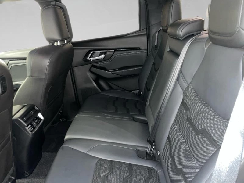 Isuzu-D-Max-image-10