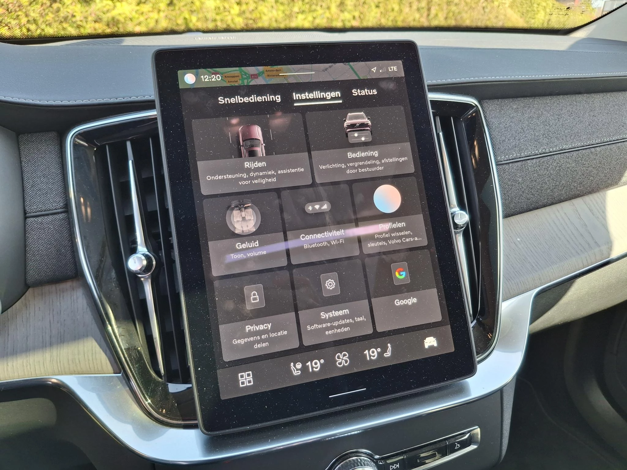 Volvo-XC90-image-23