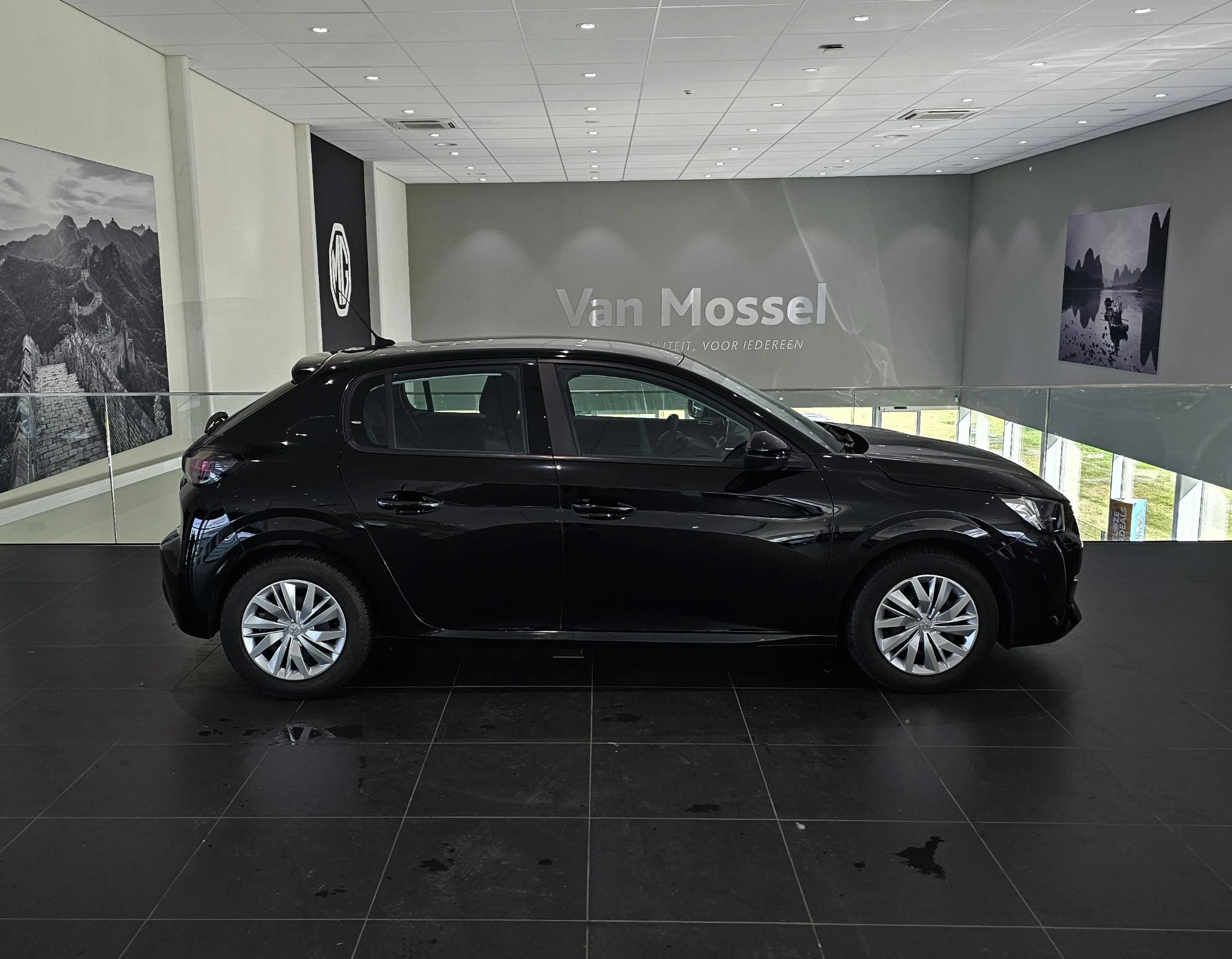 Peugeot-208-image-3