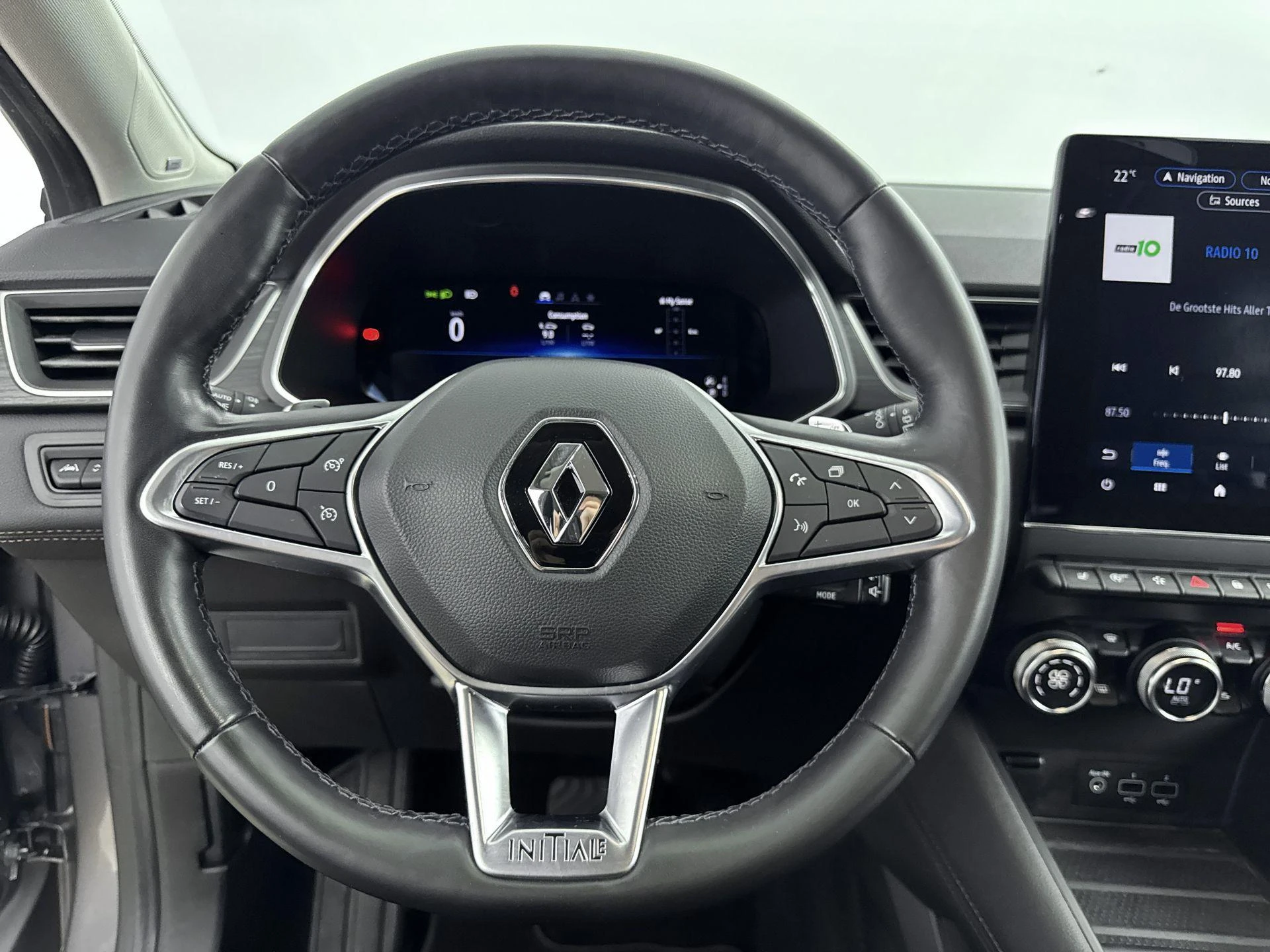 Renault-Captur-image-27