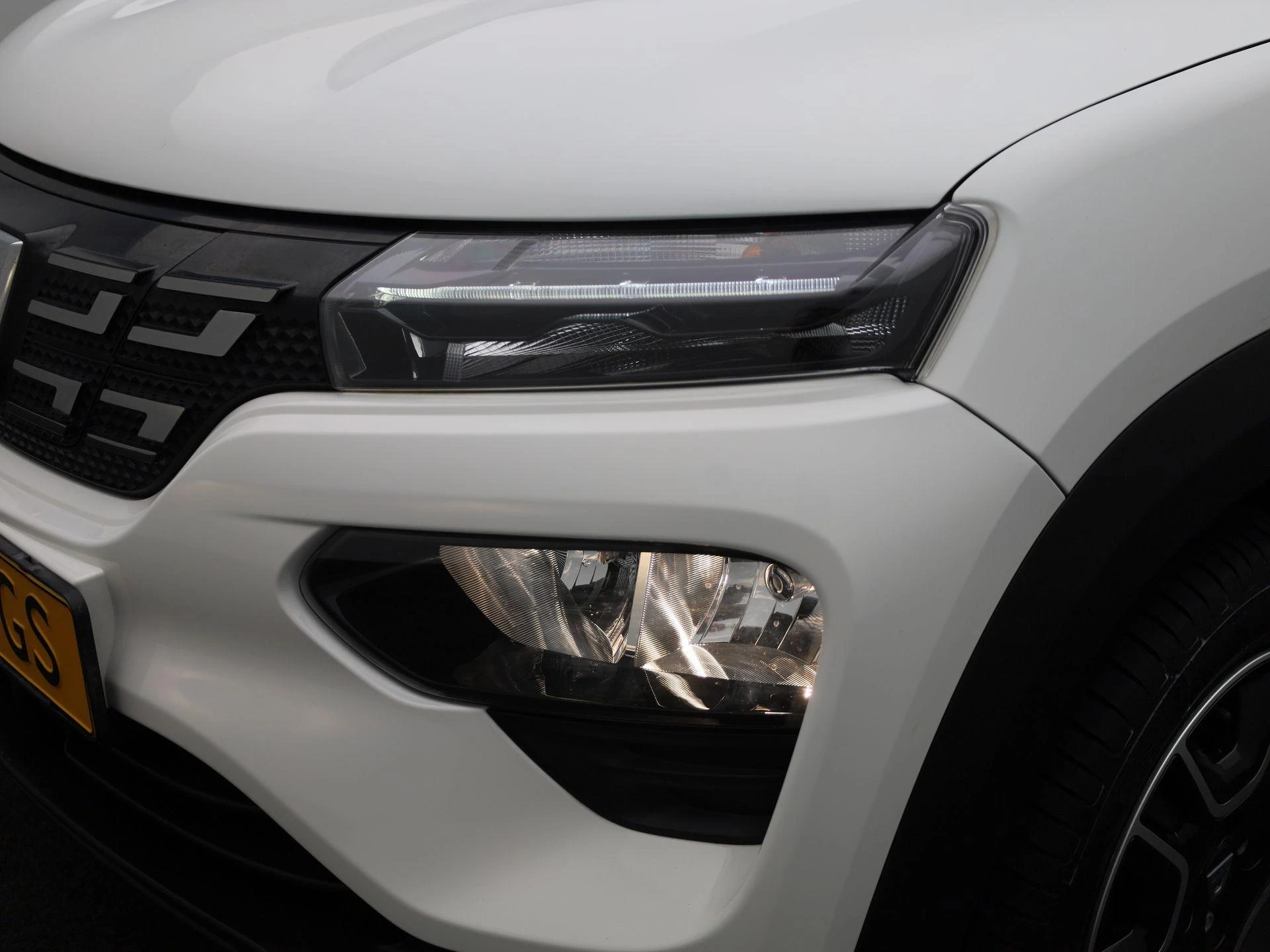 Dacia-Spring-image-14