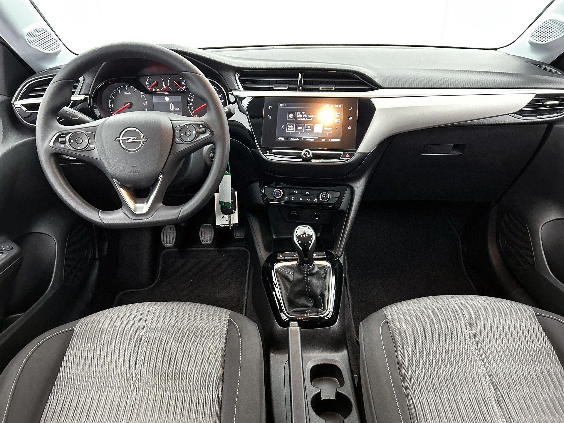 Opel-Corsa-image-21