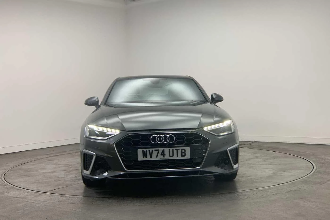 Audi-A4-image-6