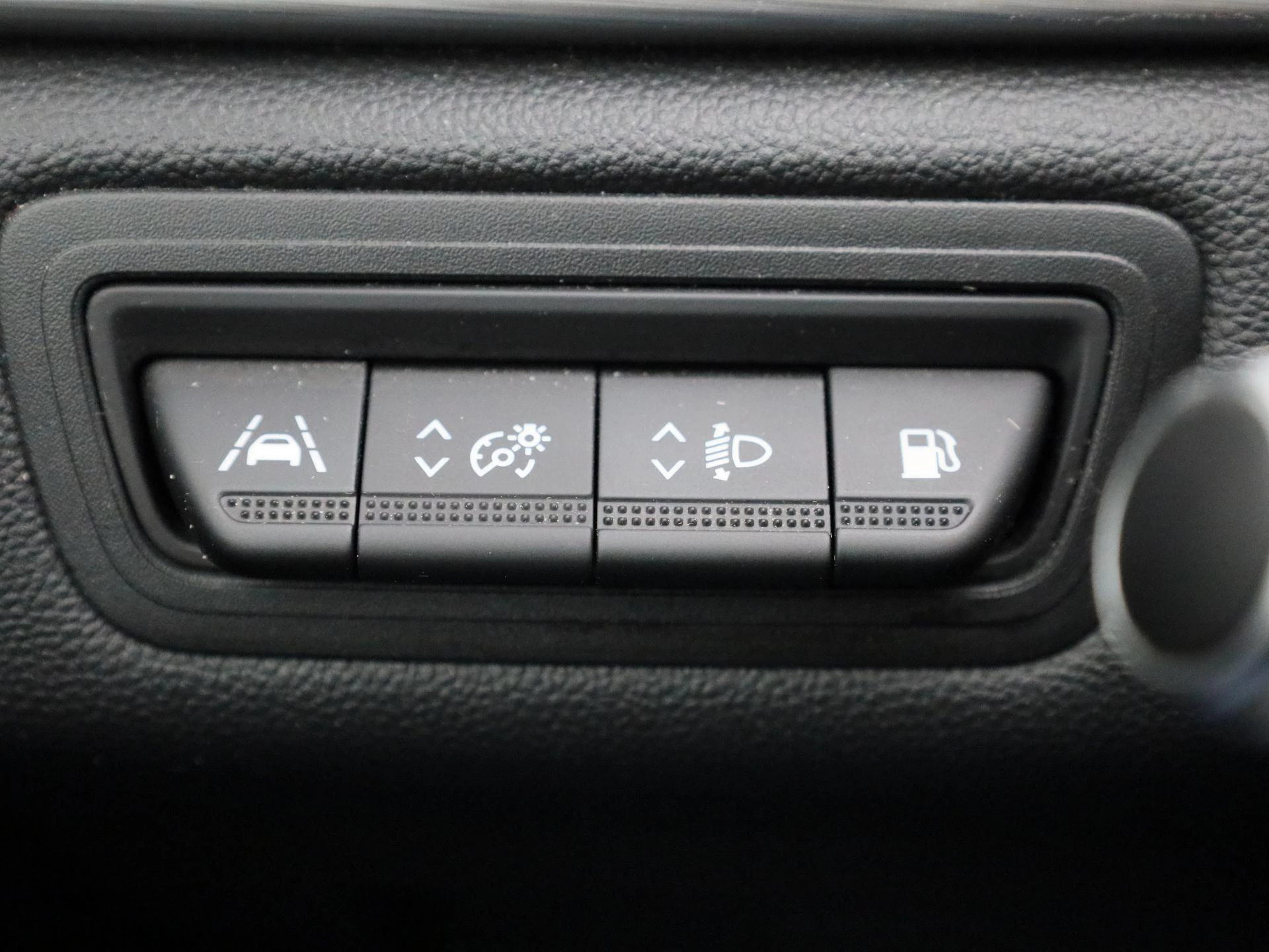 Renault-Captur-image-26