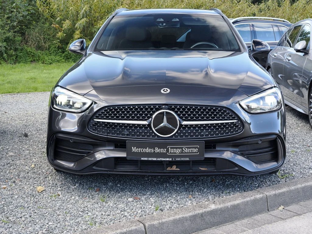 Mercedes-Benz-C-Klasse 220-image-3
