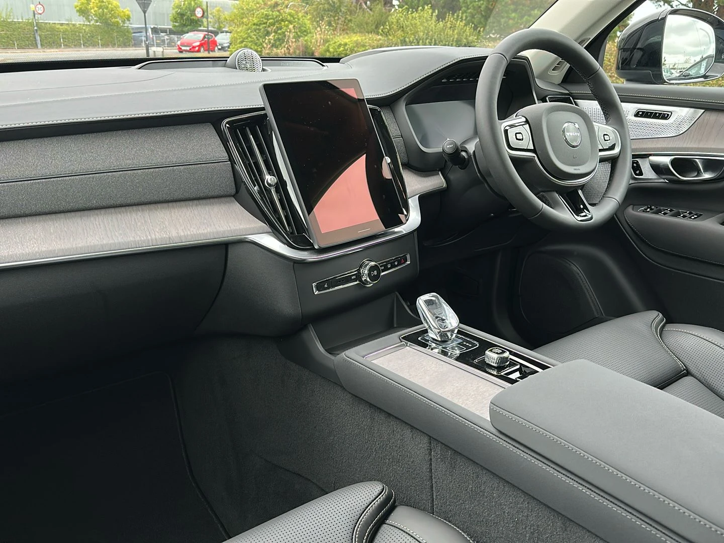 Volvo-XC90-image-1