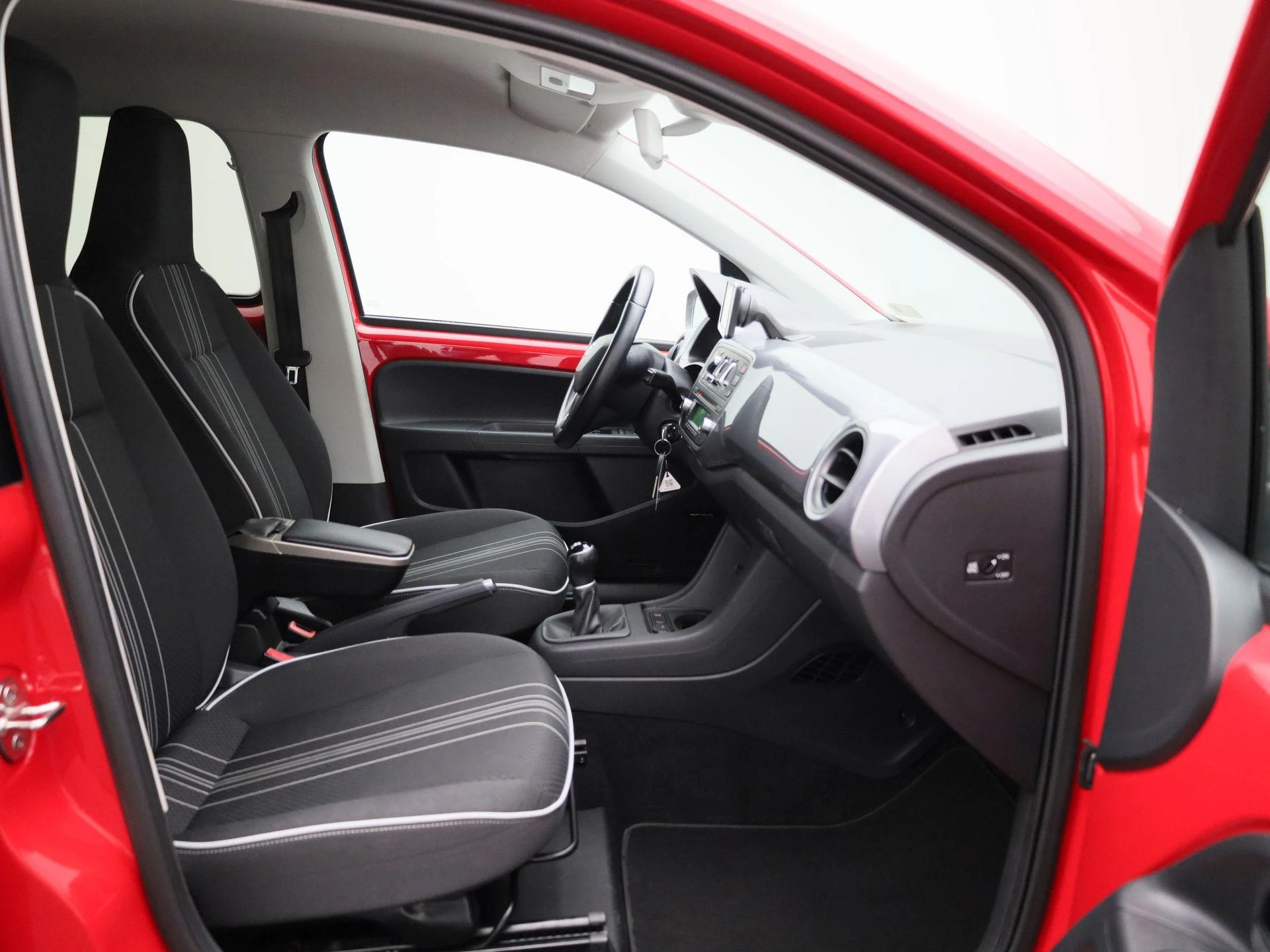 SEAT-Mii-image-26