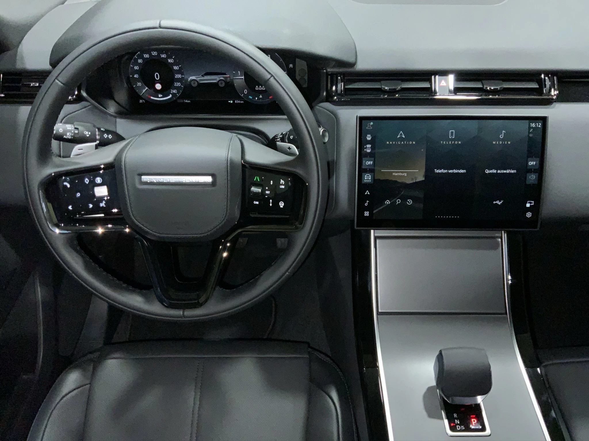 Land Rover Range Rover Velar S 2.0 D200 AWD Geländewagen. 150 kW. 5-türig