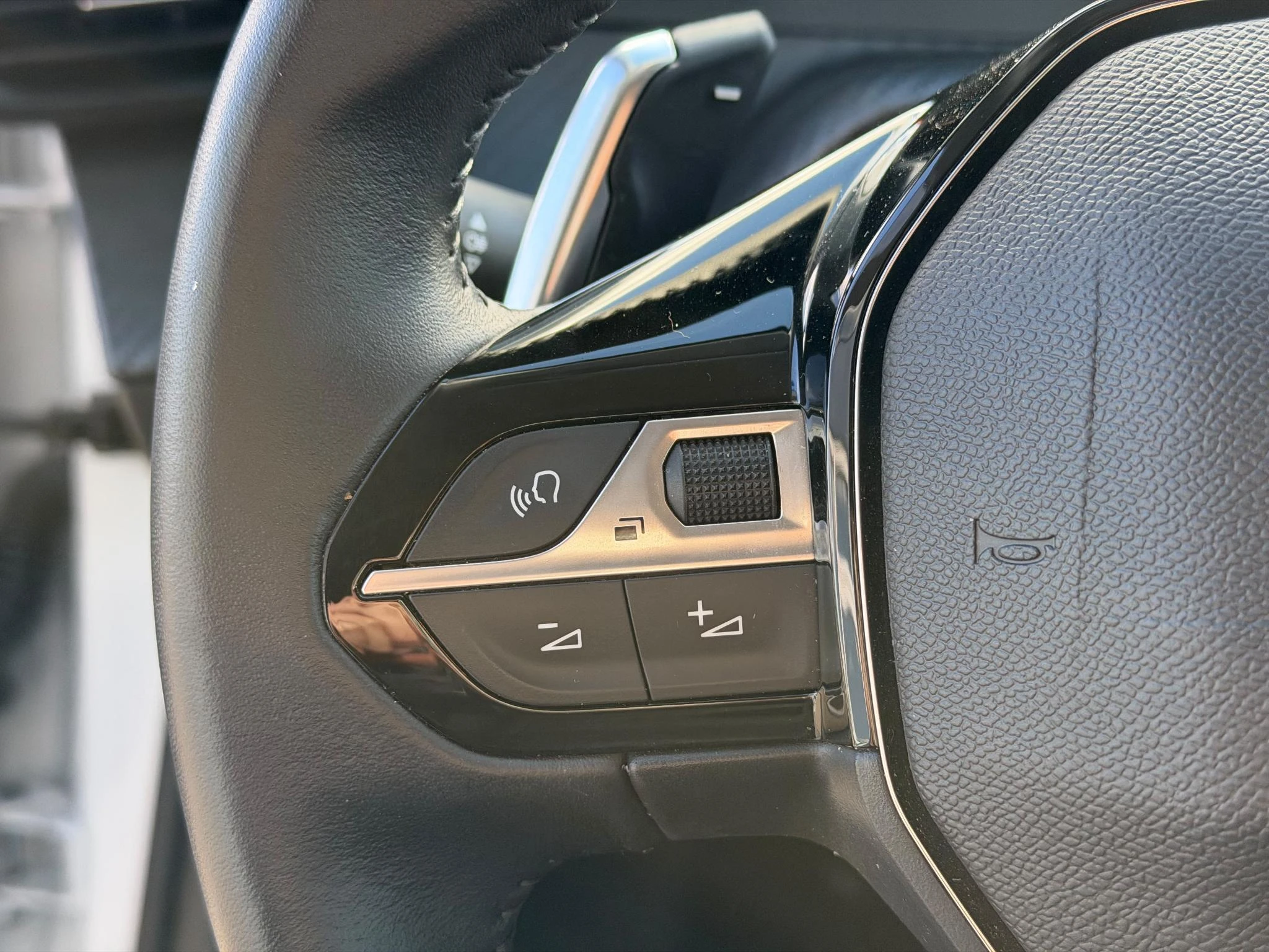 Peugeot-208-image-9