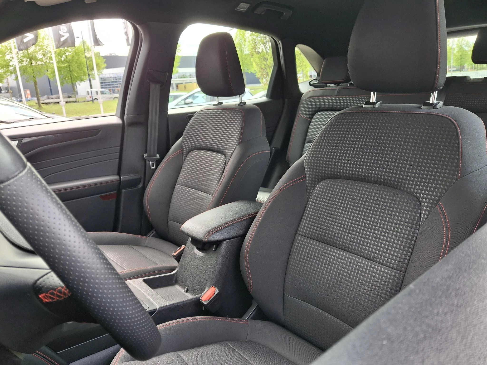 Ford-Kuga-image-13