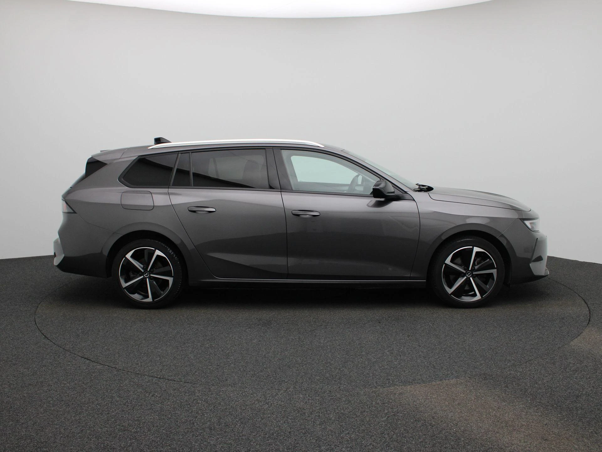 Opel-Astra-image-5