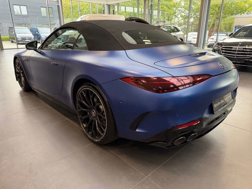 Mercedes-AMG-SL 43 AMG-image-19