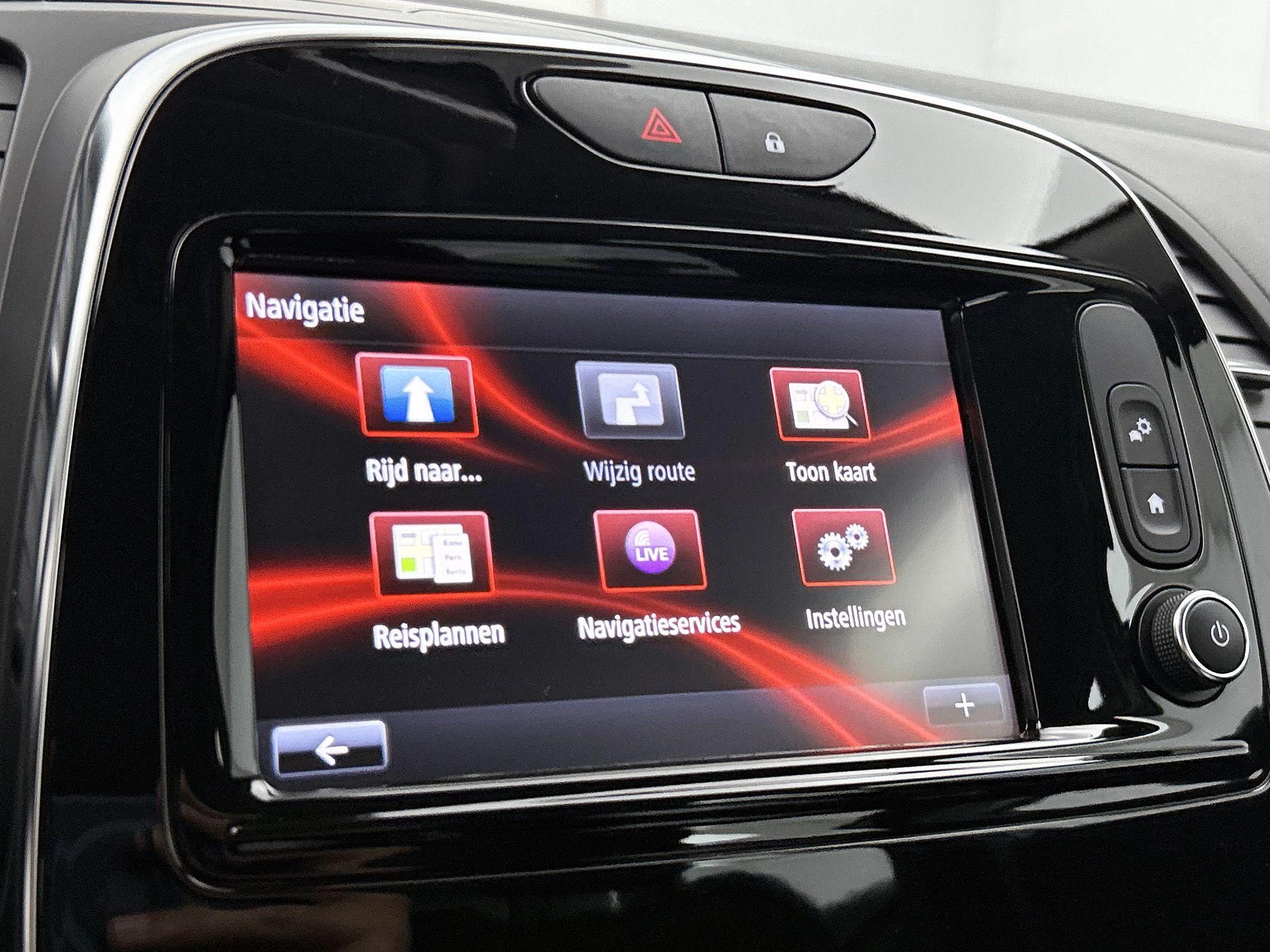 Renault-Captur-image-24