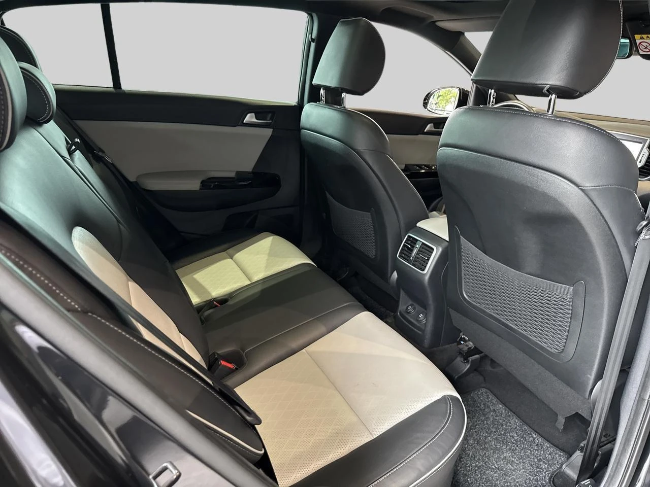 Kia-Sportage-image-11