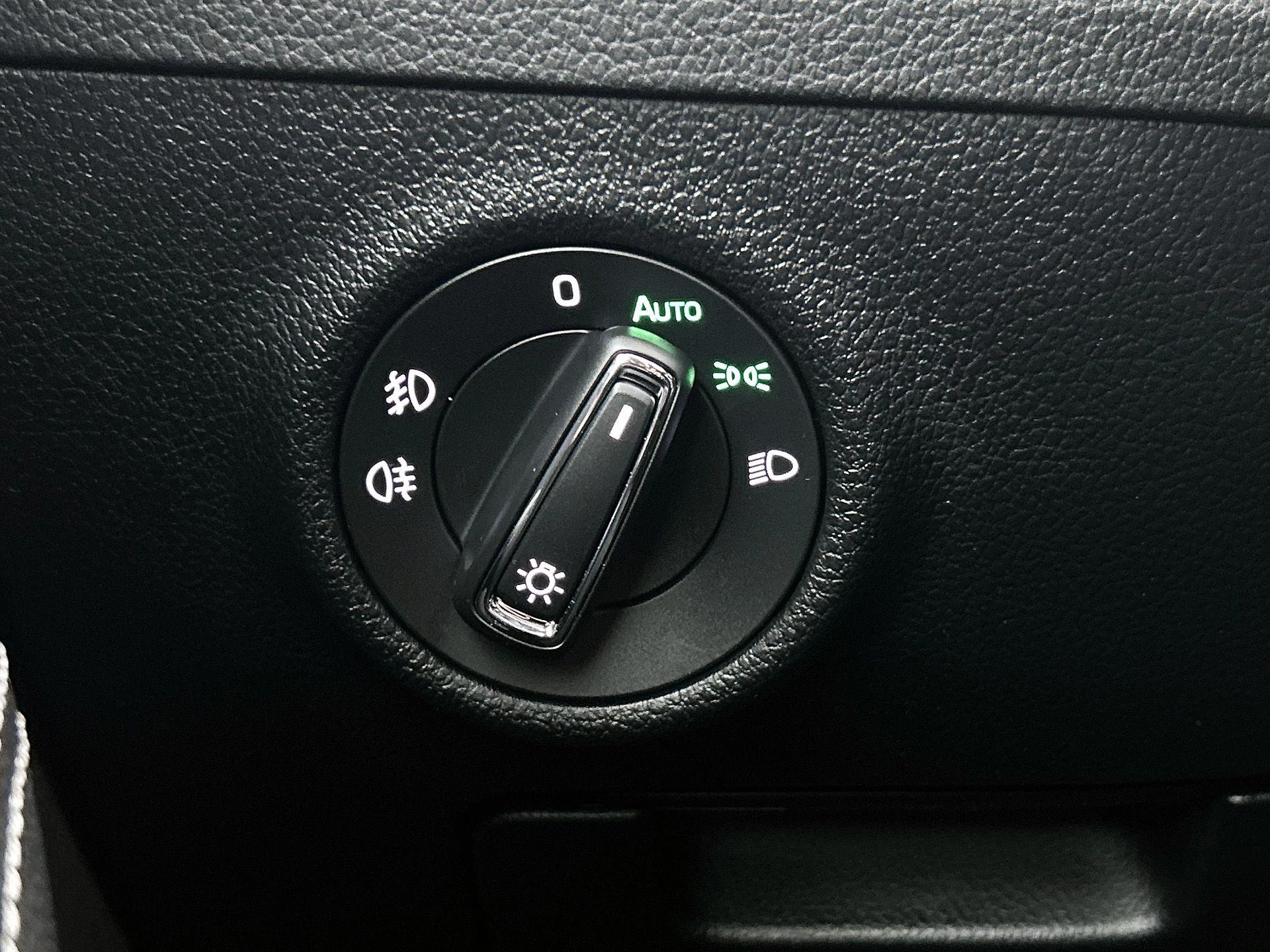 Škoda-Superb-image-28