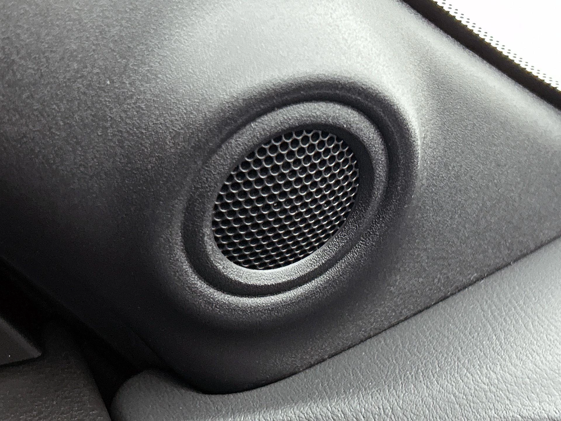 Nissan-Juke-image-15