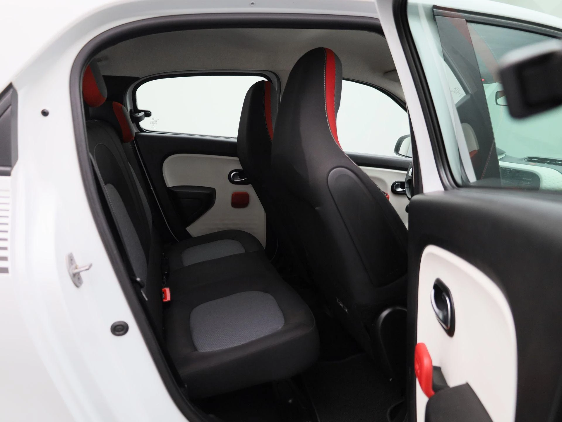 Renault-Twingo-image-27