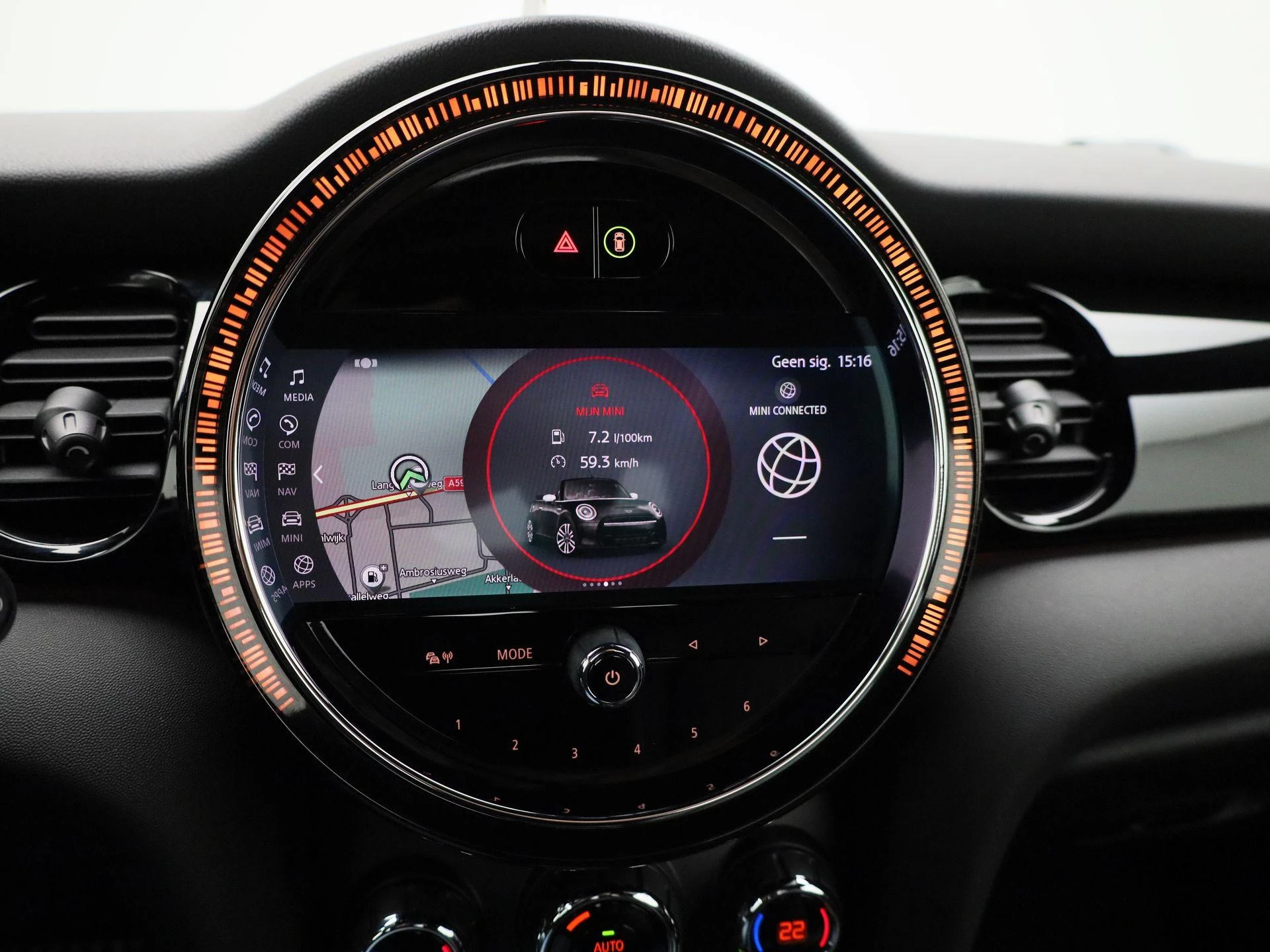 MINI-Cooper S Cabrio-image-15