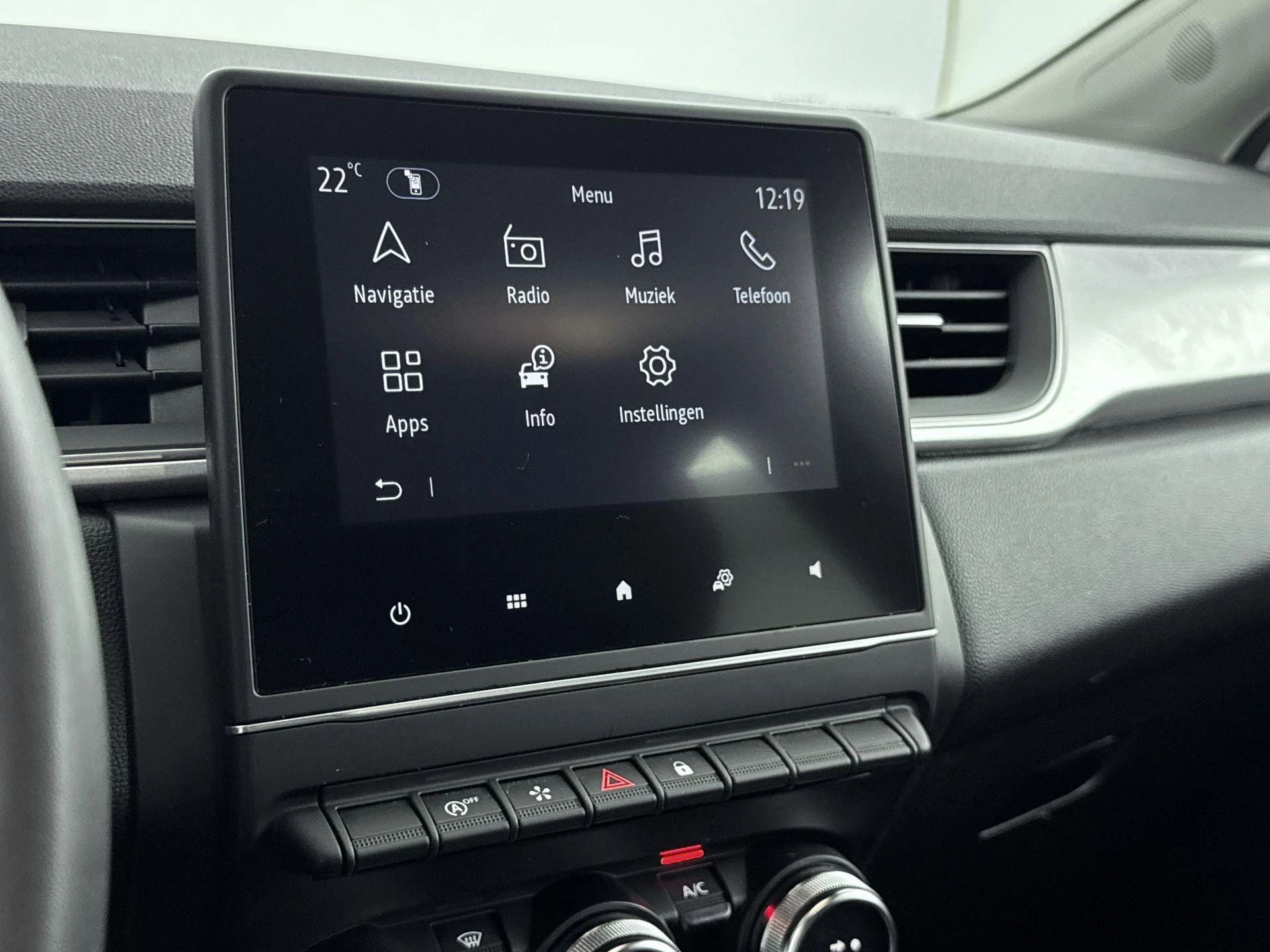 Renault-Captur-image-11