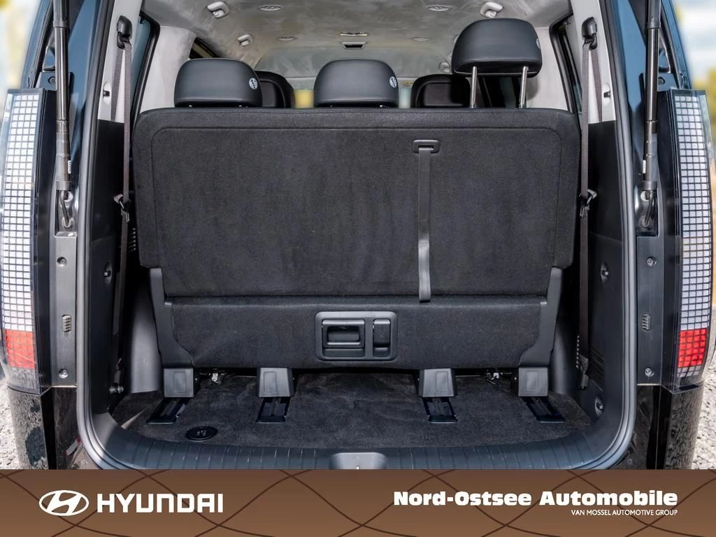 Hyundai Staria 2.2 CRDi SIGNATURE 4WD (7-Sitzer) LED