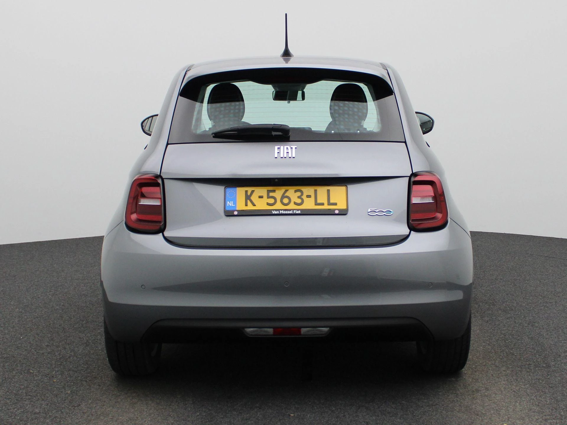 Fiat-500e-image-4