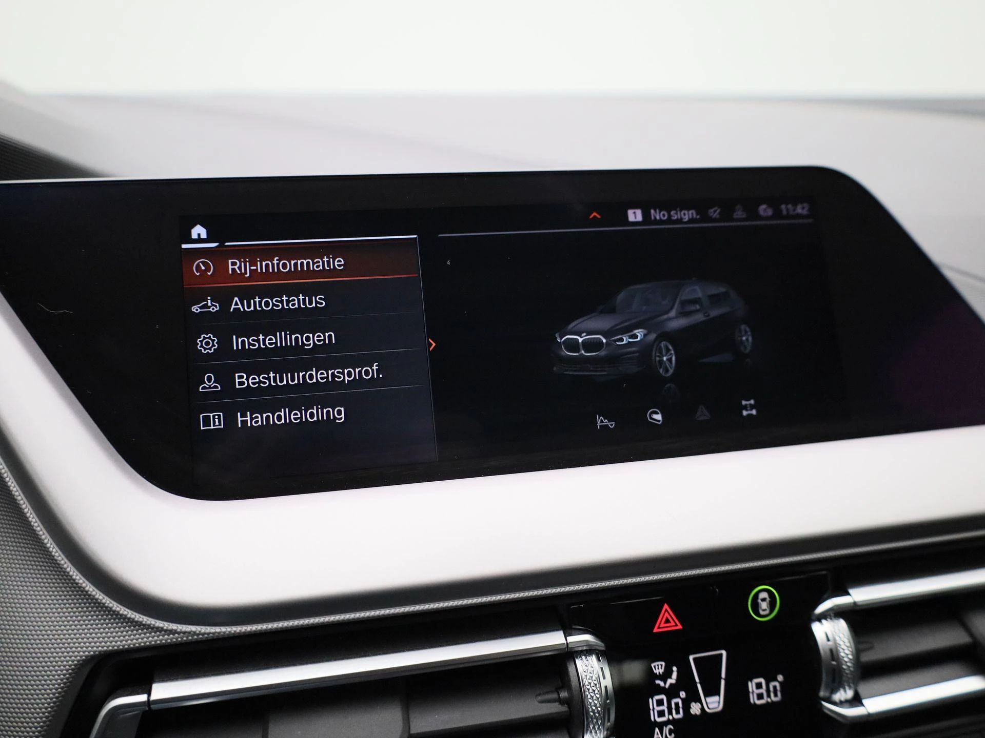BMW 1 Reeks Hatch 116dA (85 kW)