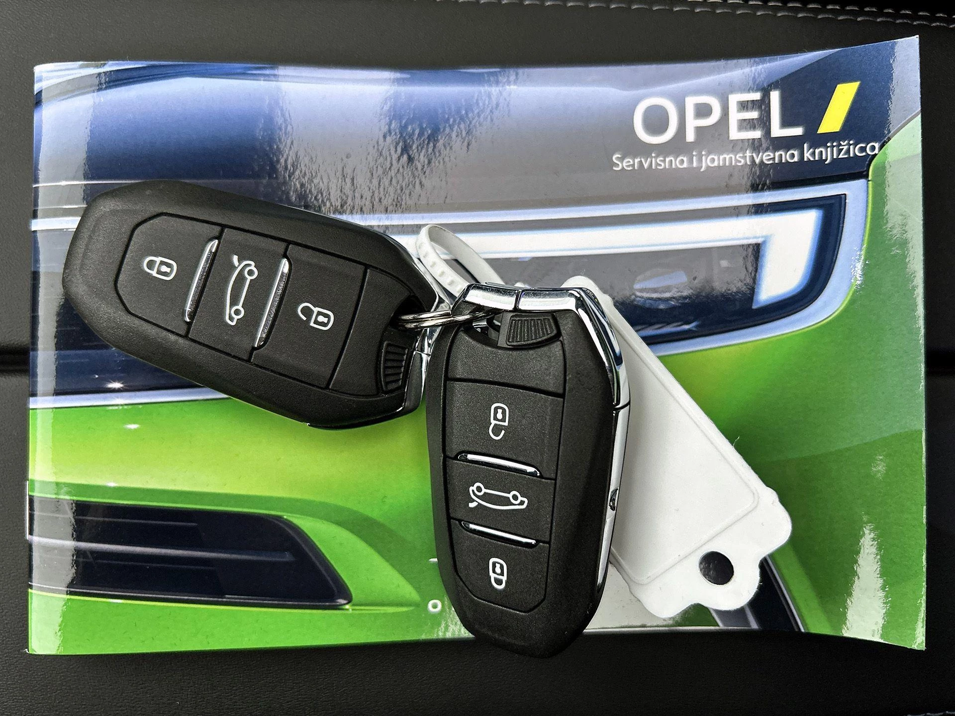 Opel Grandland 1.2 Turbo Hybrid GS