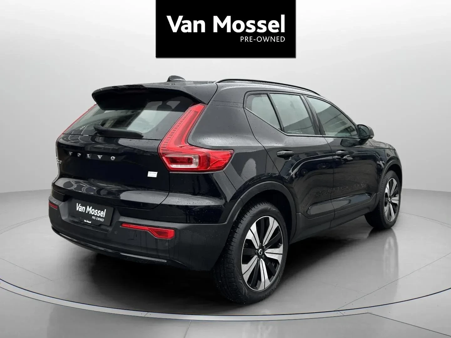 Volvo-XC40-image-4
