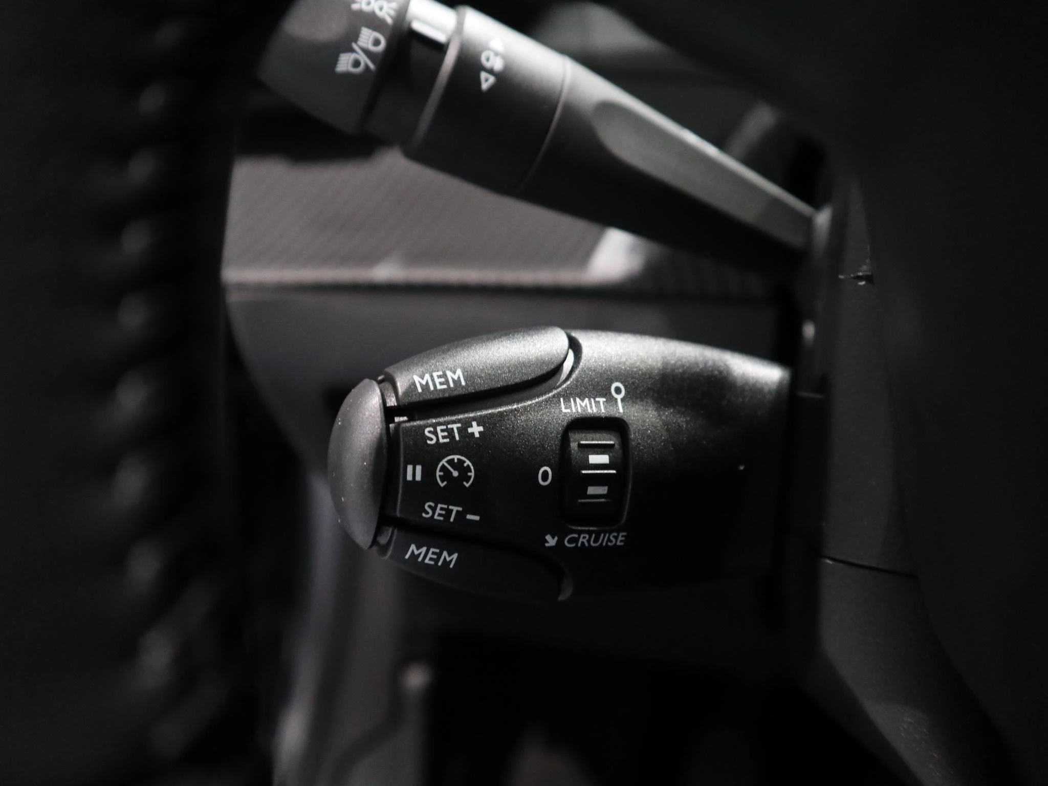 Peugeot-208-image-14