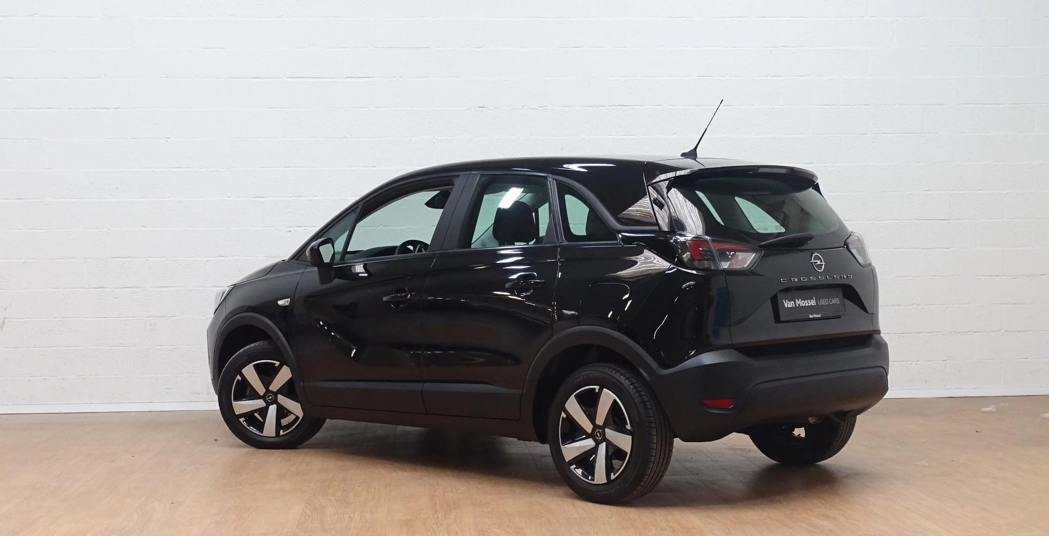 Opel Crossland 1.2T Edition+winterpack+camera