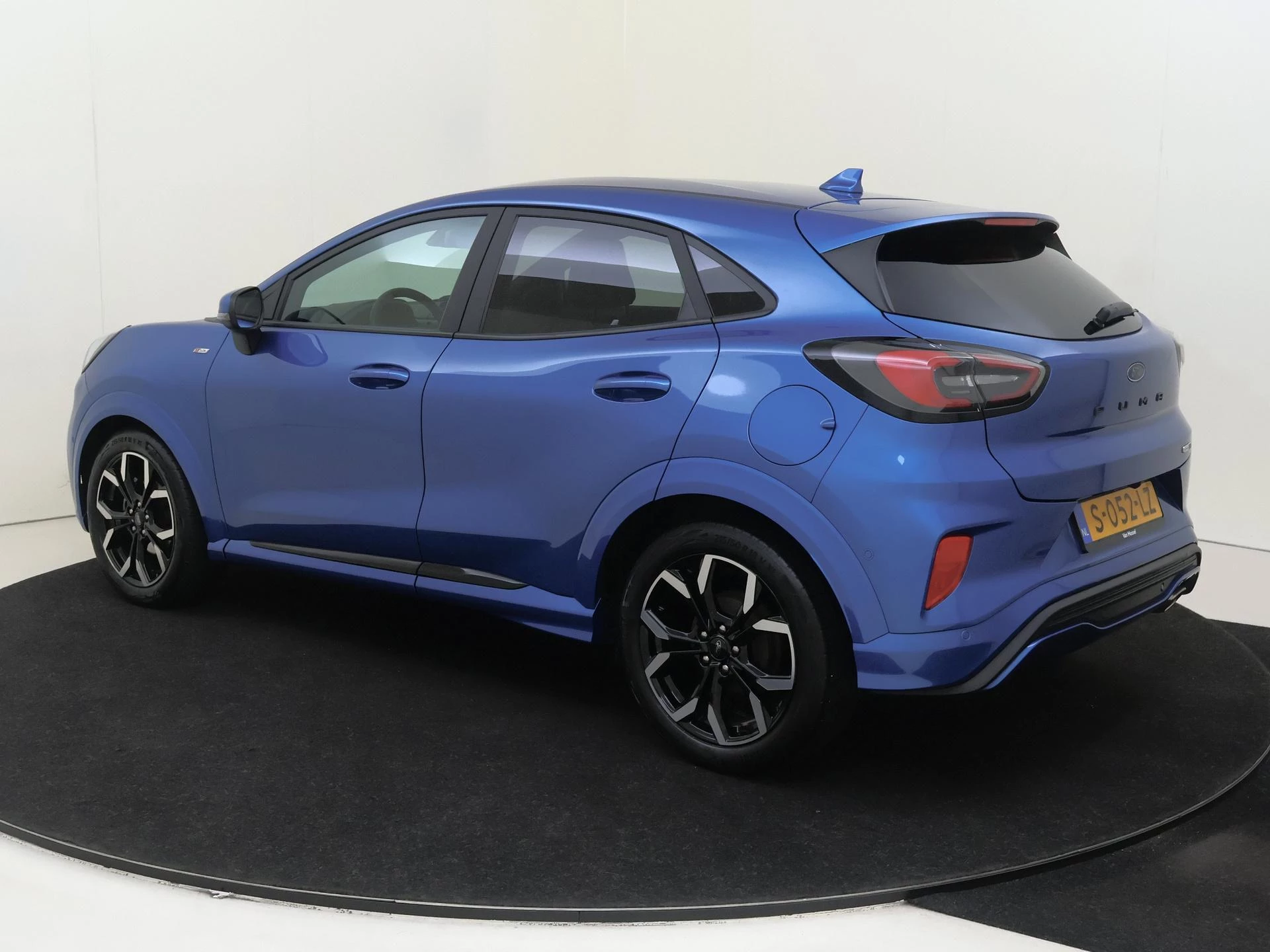 Ford-Puma-image-6