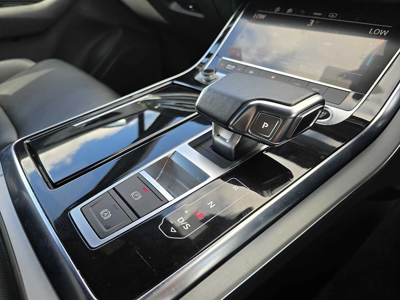 Audi-Q7-image-7